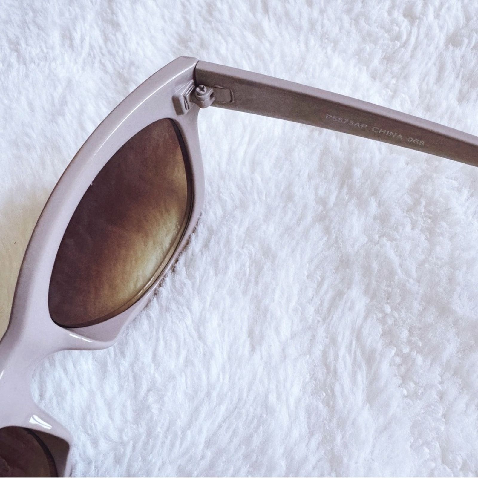 Other Mina Light Tan Chic Sunglasses Size ONE SIZE - 8 Thumbnail