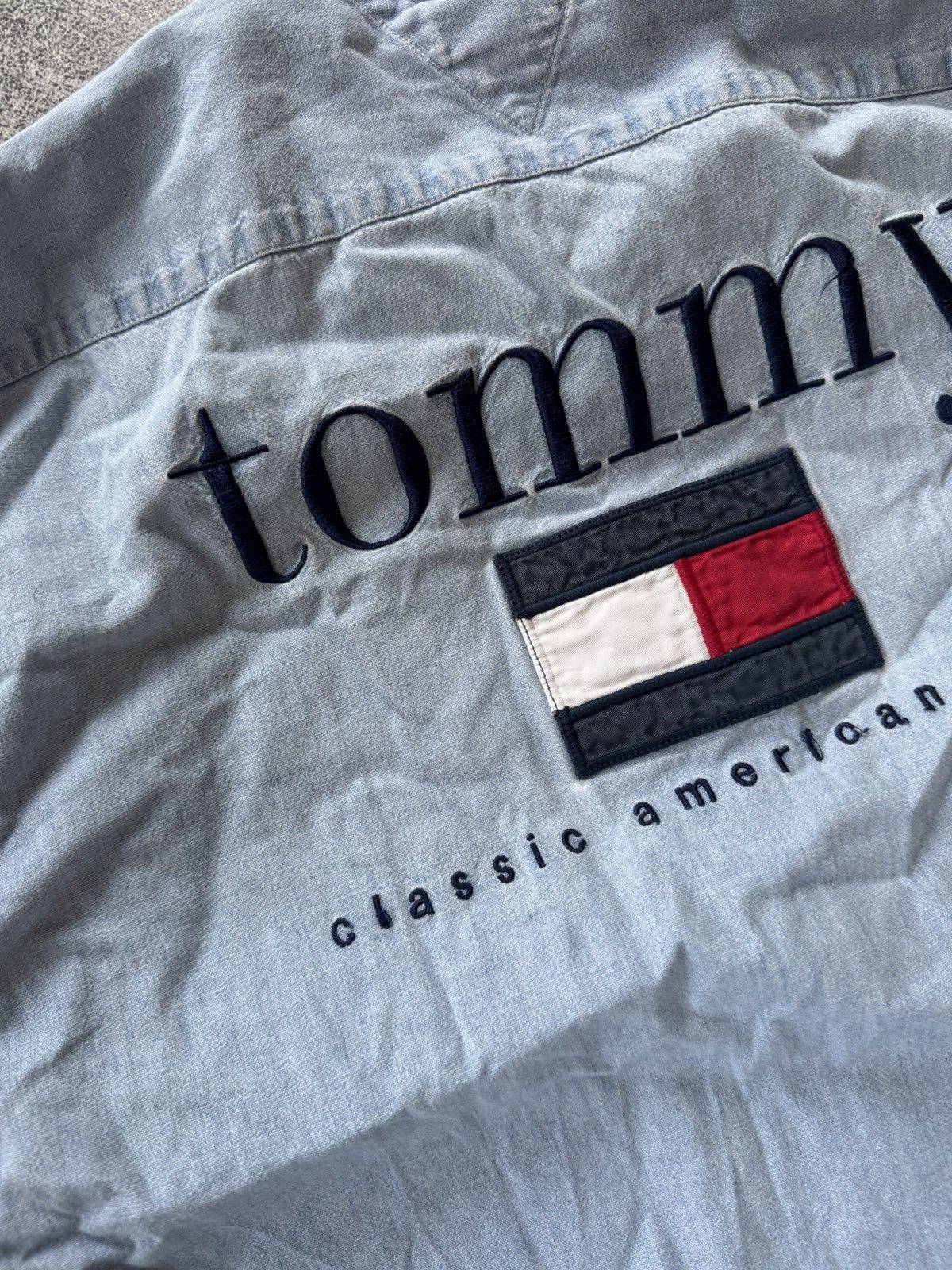 Tommy Hilfiger × Vintage Tommy Hilfiger Wmns vintage denim shirt button up polo tee Size M / US 6-8 / IT 42-44 - 7 Thumbnail