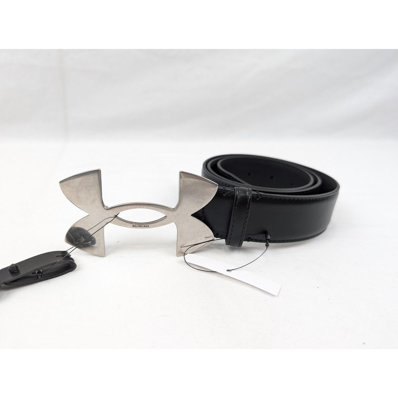 Balenciaga × Under Armour o1rshd1 Size: 90 CM / Calf Plutone Belt in Black Size 36 - 4 Thumbnail