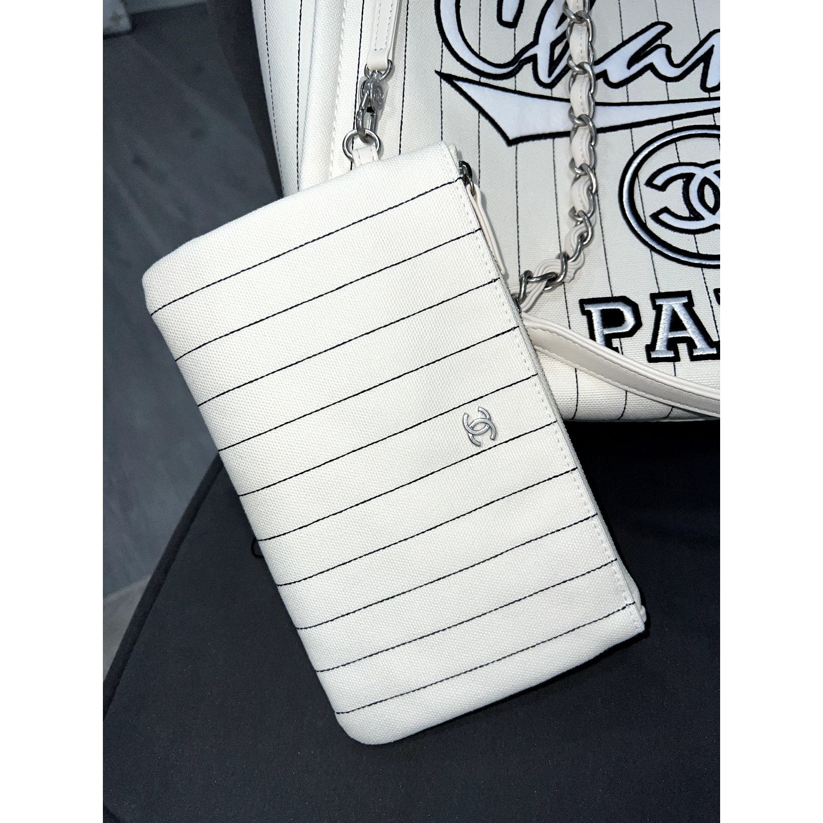 Chanel Chanel Deauville Ecru Stripe Large Shopping 30cm Tote Bag Size ONE SIZE - 4 Thumbnail
