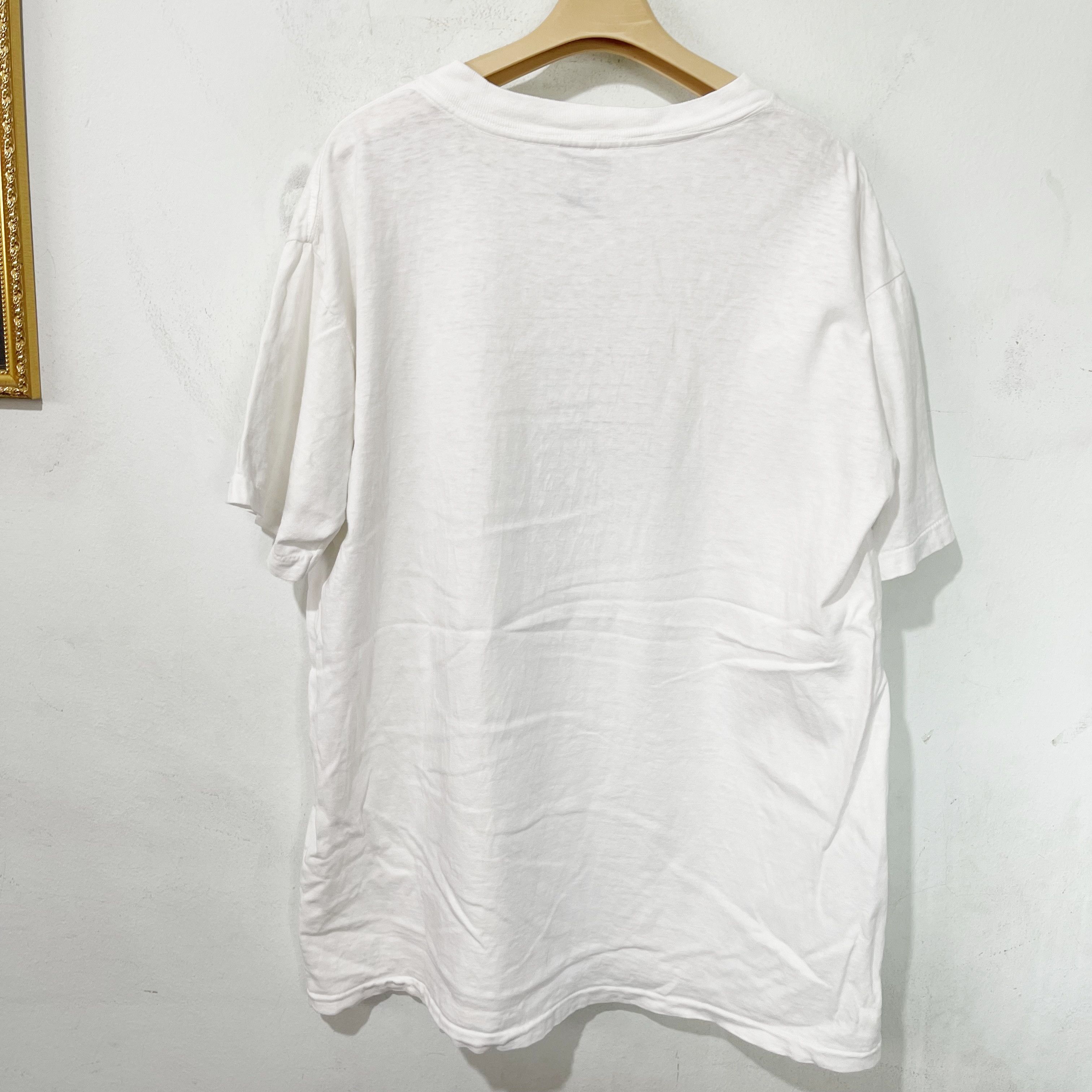 Vintage Vintage 90s Playhouse Theatre T-Shirt Size US XL / EU 56 / 4 - 3 Thumbnail