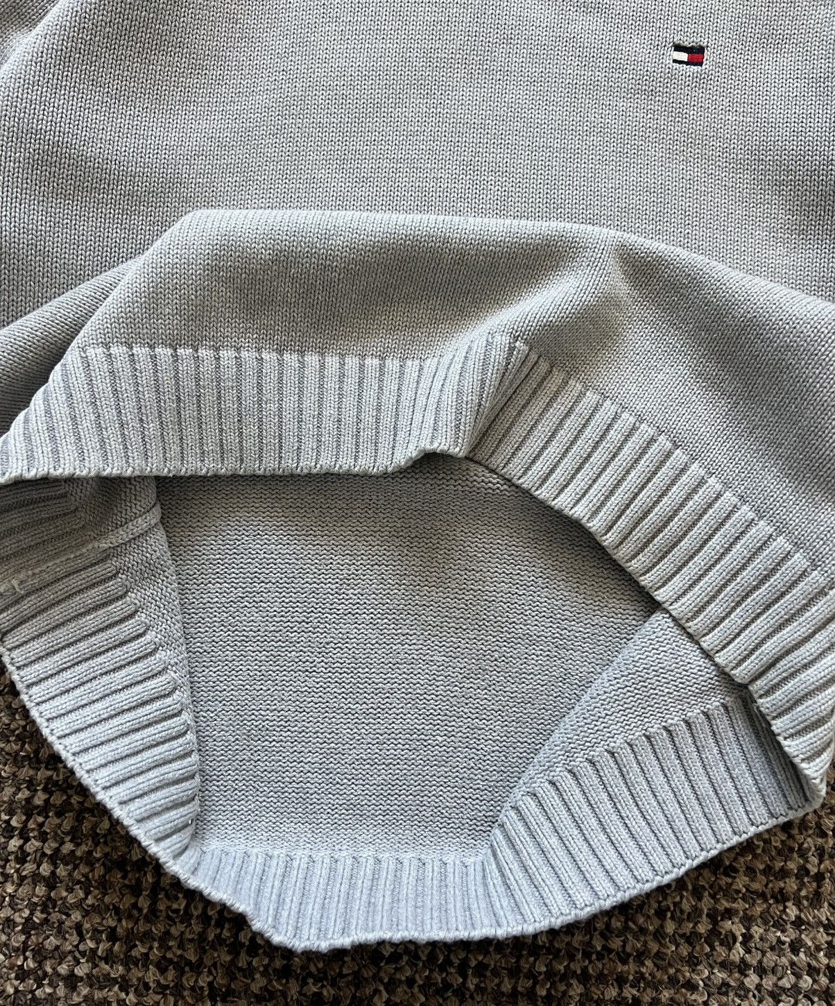 Tommy Hilfiger Vintage 90s Tommy Hilfiger Sweatshirt Grey Size US M / EU 48-50 / 2 - 9 Thumbnail
