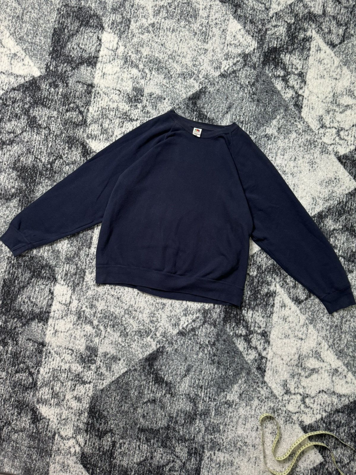 Fruit Of The Loom × Vintage Vintage Fruit of the loom Sweatshirt Y2K Basic 90s Size US XL / EU 56 / 4 - 1 Thumbnail