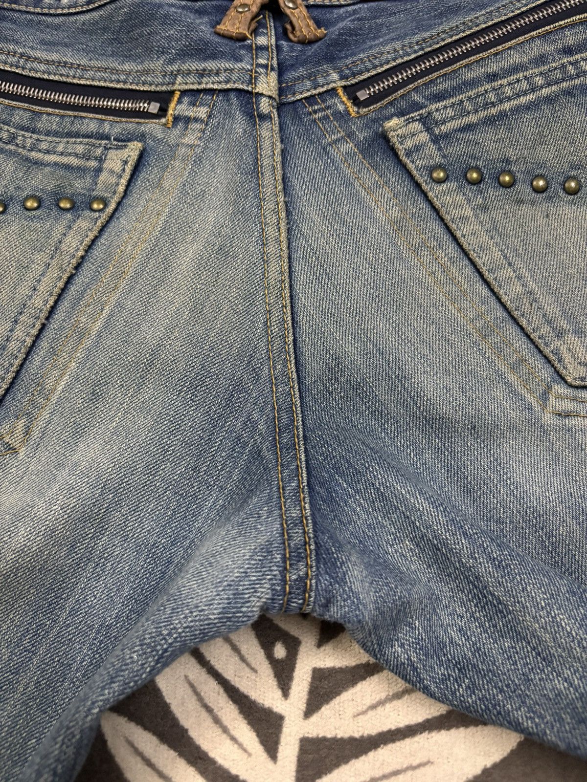 Studio D'Artisan Vintage Studio D’Artisan Studded Distressed Punk Jeans Size US 32 / EU 48 - 13 Thumbnail