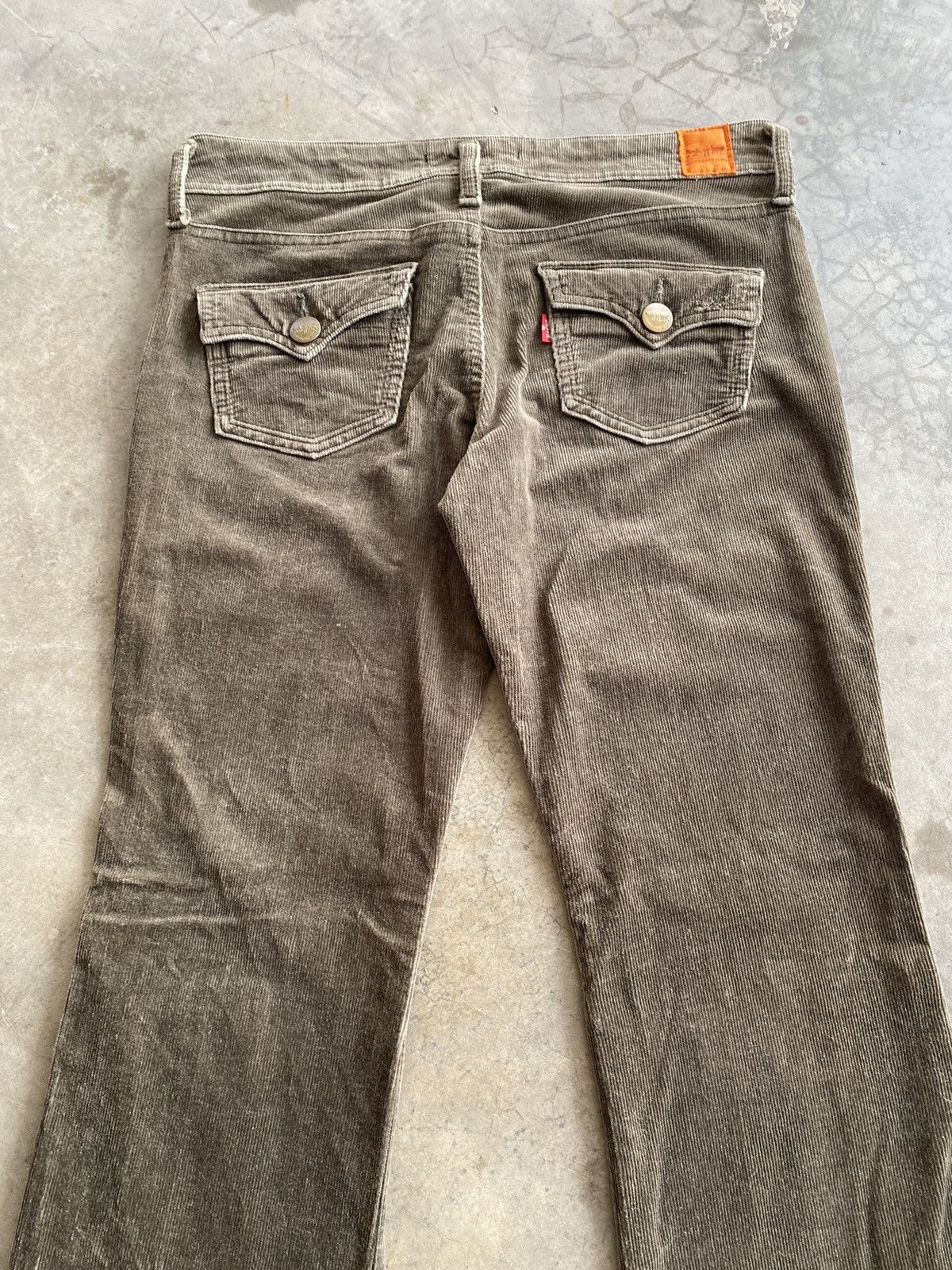 Chocolate × Levi's × Vintage Flare Levis Corduroy Brown Army Chocolate p172 Size 31" - 4 Thumbnail