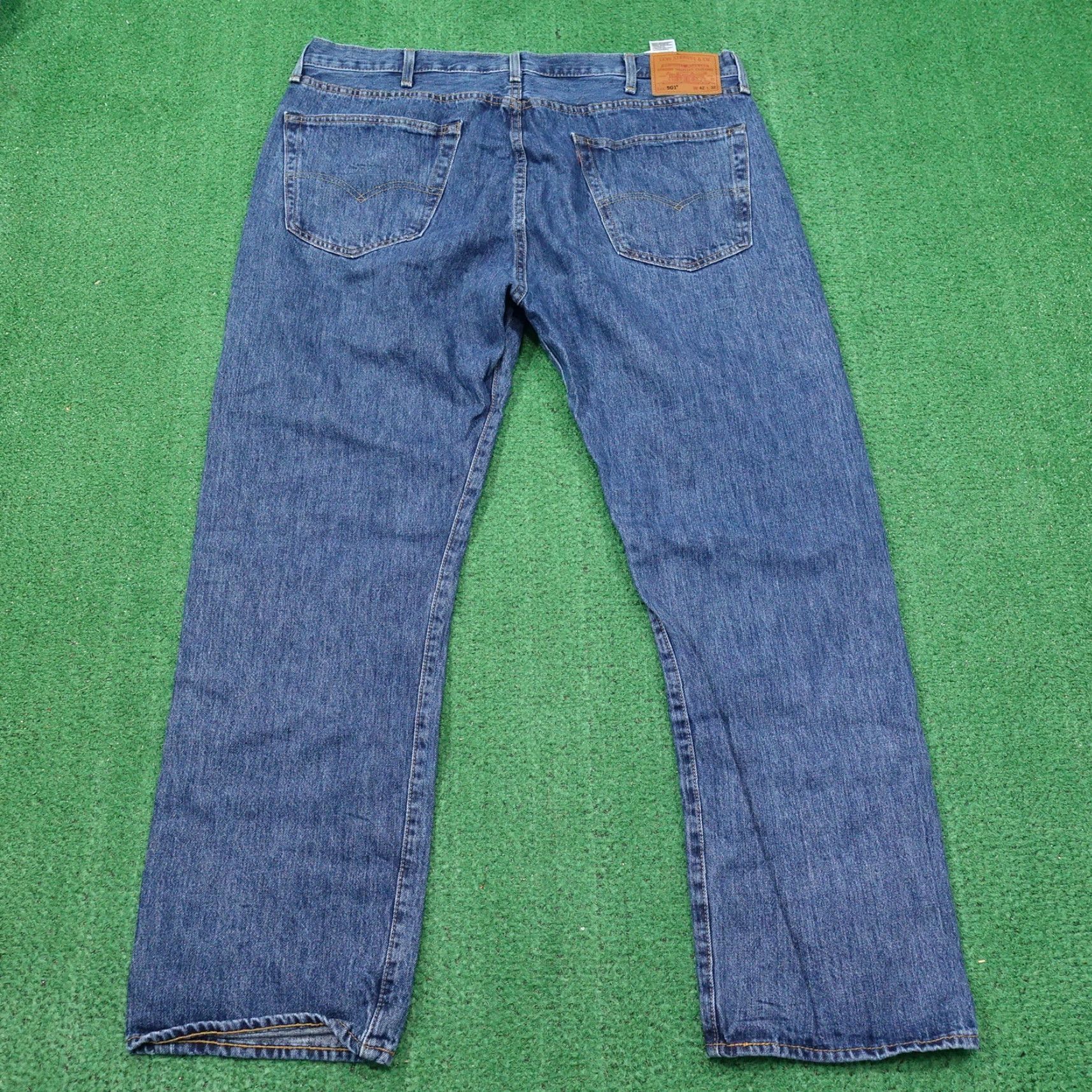 Levi's Vintage Levi's 501 Jeans Men Size 42x32 Blue Denim Straight Fit Button Fly 100% Cotton Size US 42 / EU 58 - 5 Thumbnail