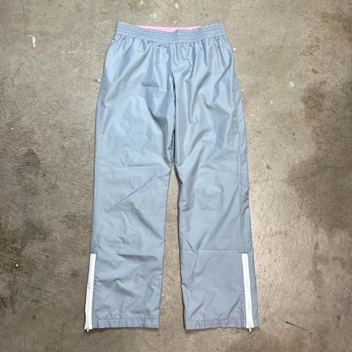 Pink nike hotsell windbreaker pants