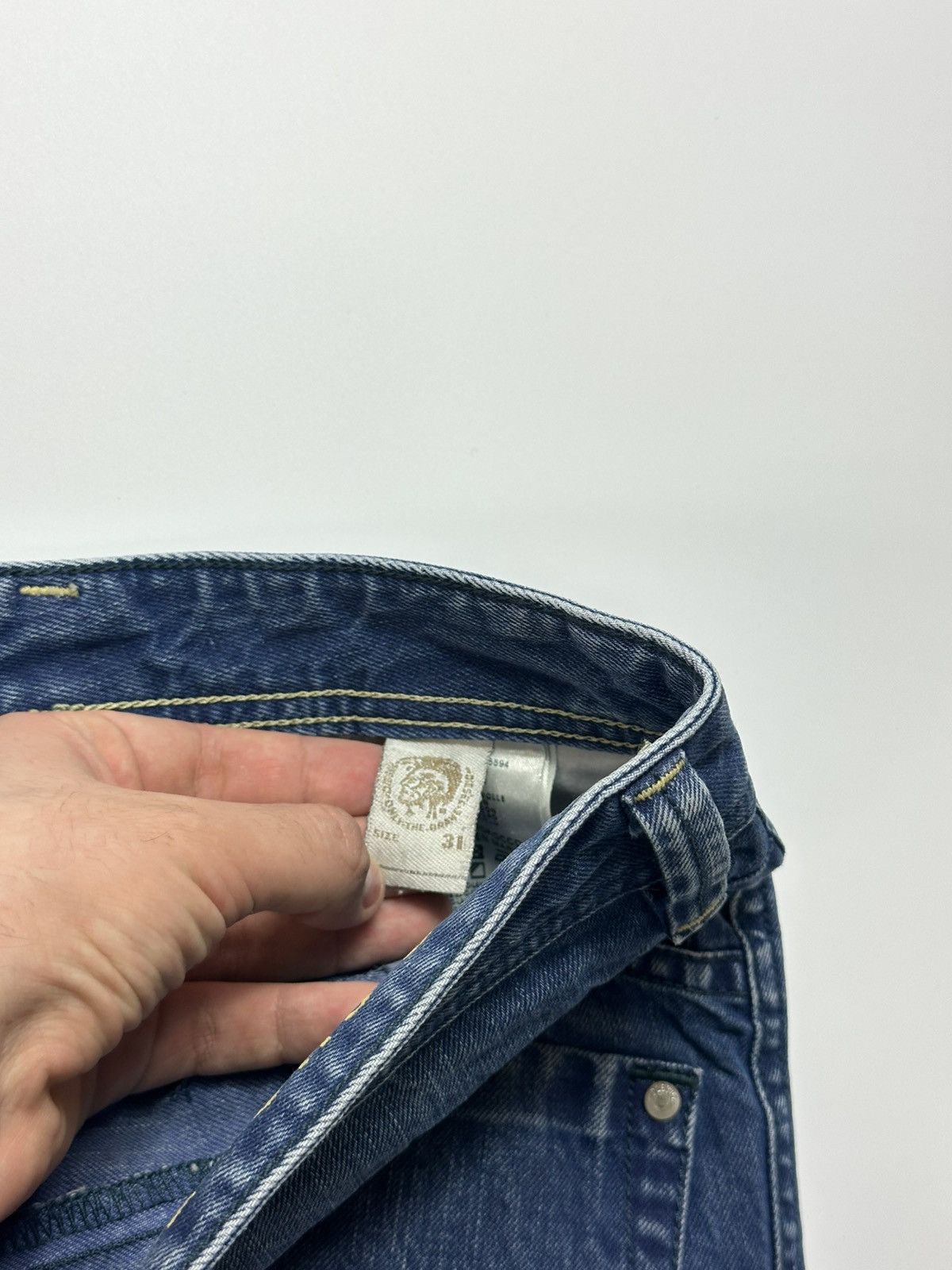 Diesel Diesel Daron Denim Jeans 31x30 Size US 31 - 12 Thumbnail