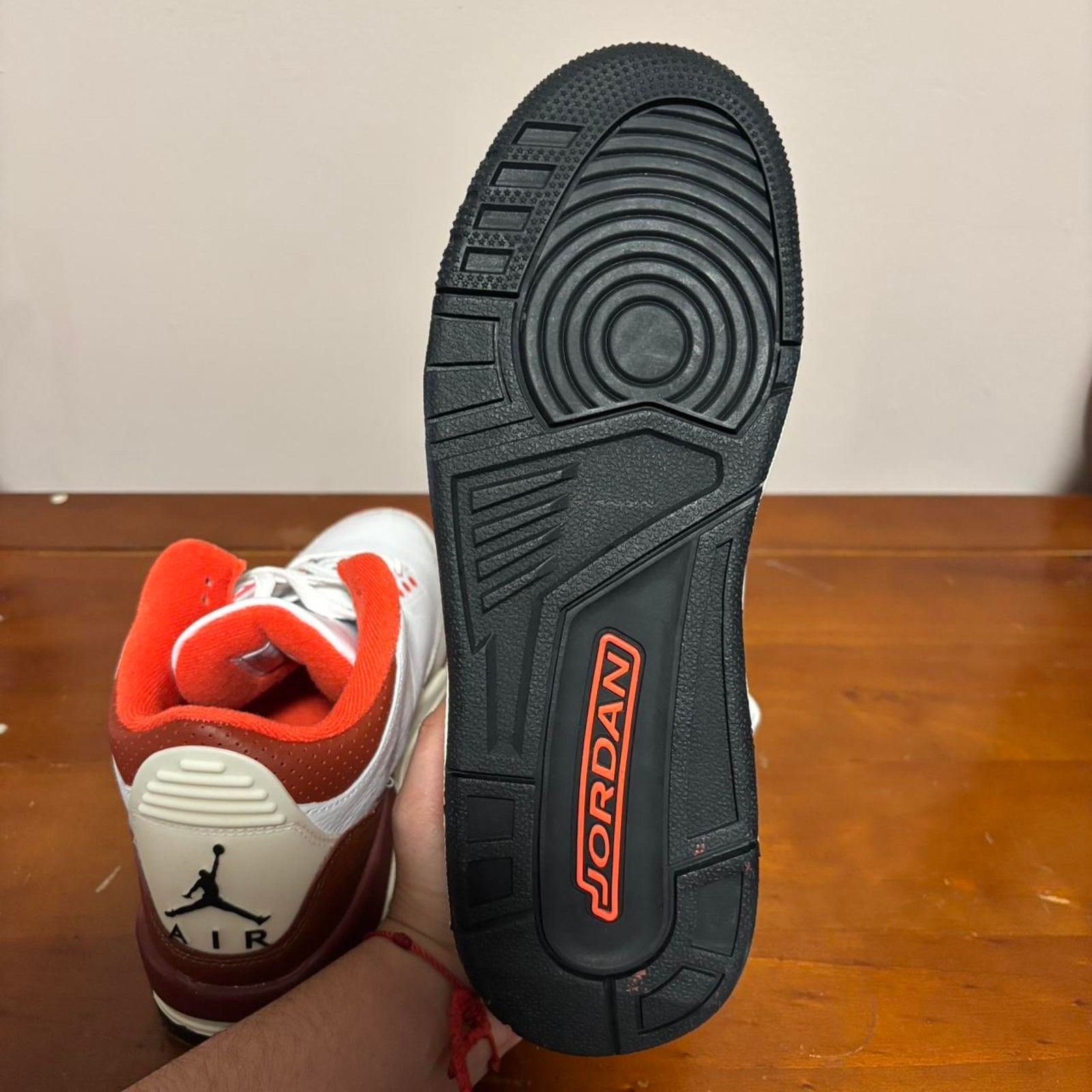 Jordan Brand Jordan 3 orange white b grades Size US 7 / EU 40 - 6 Thumbnail