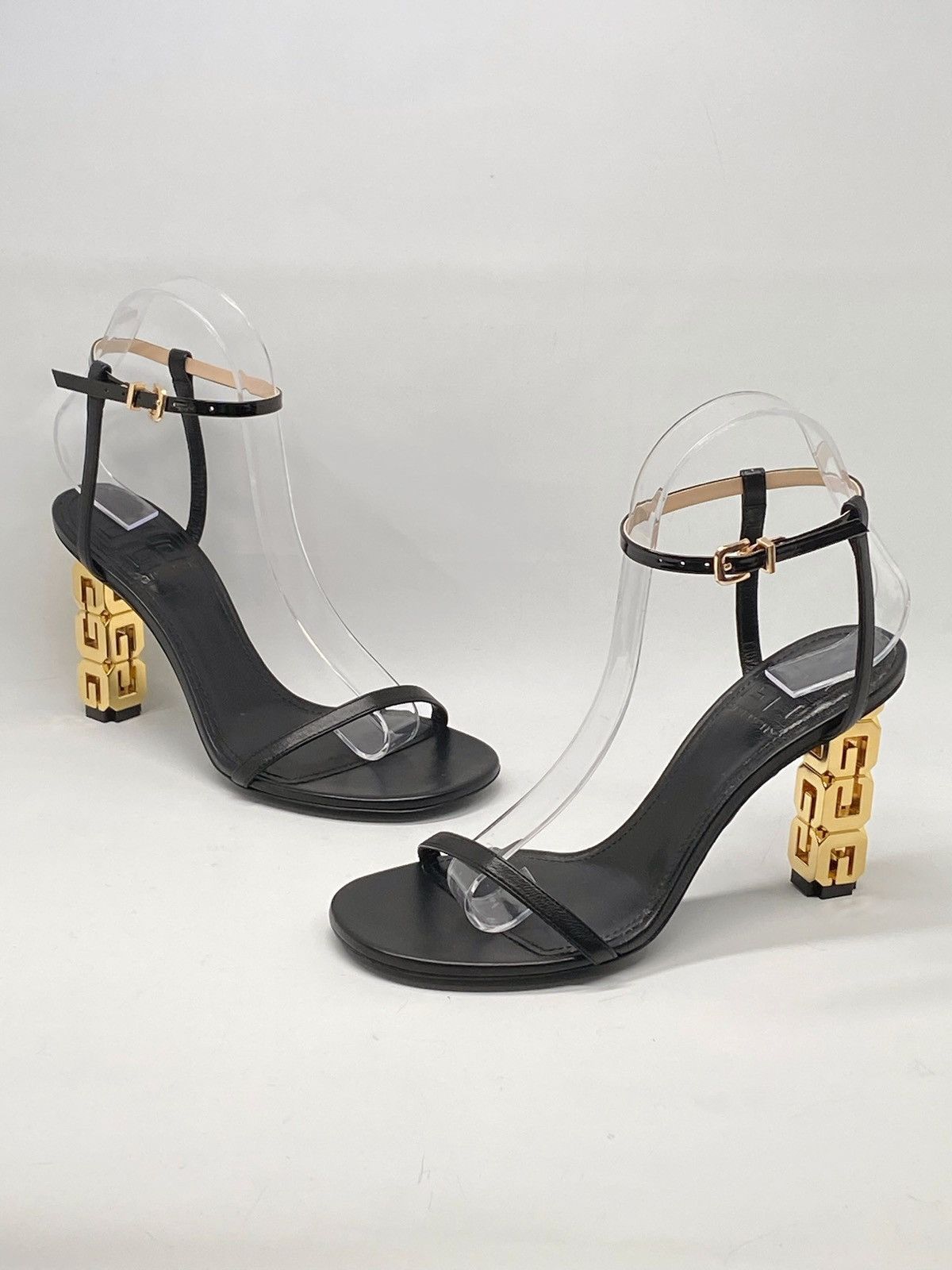 Givenchy Givenchy G Cube Sculptural Heel Leather Sandals size 37 Size US 7 / IT 37 - 9 Thumbnail