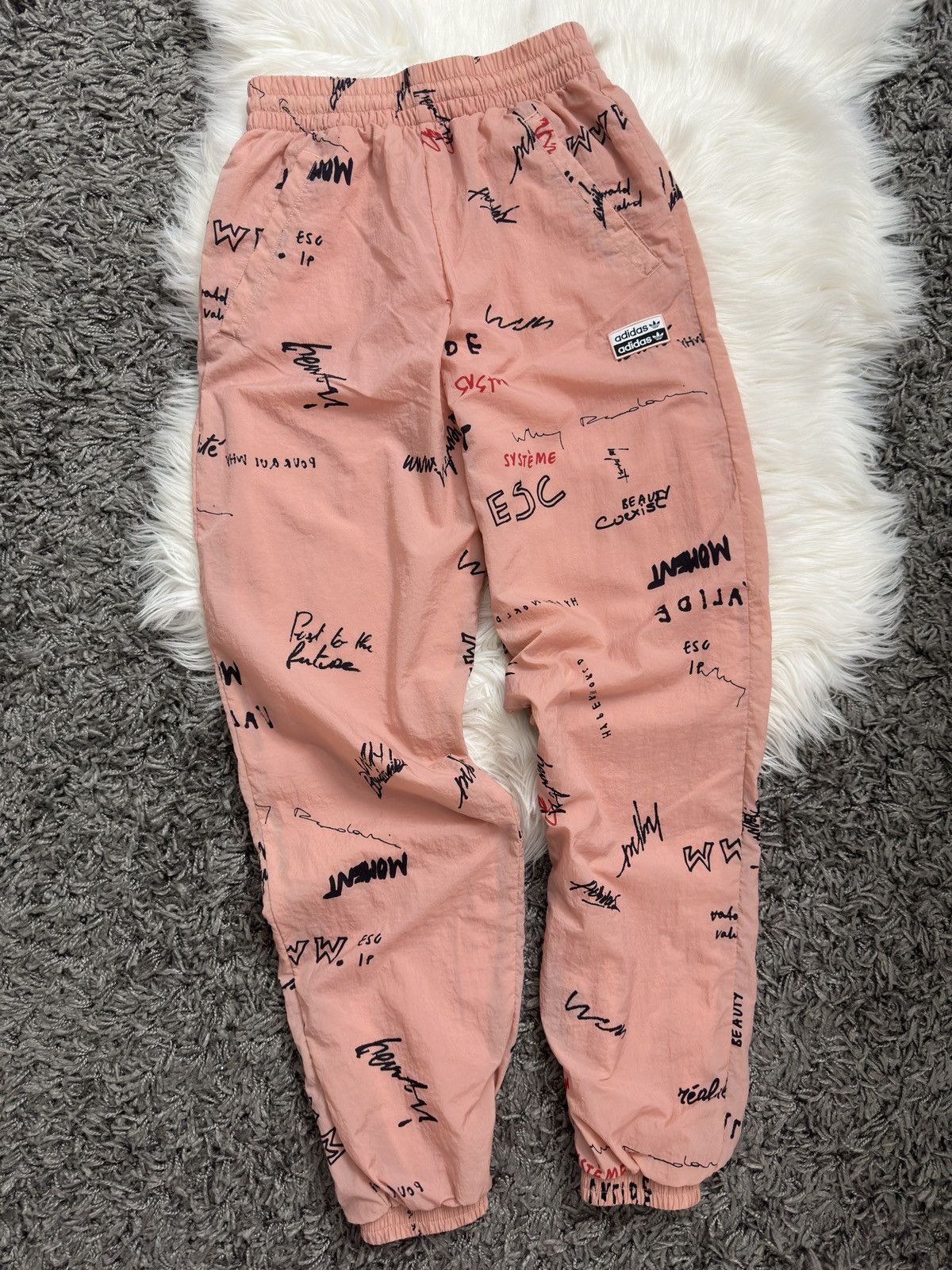 Adidas Adidas track pants trace pink original Size 24" / US 00 / IT 34 - 1 Thumbnail
