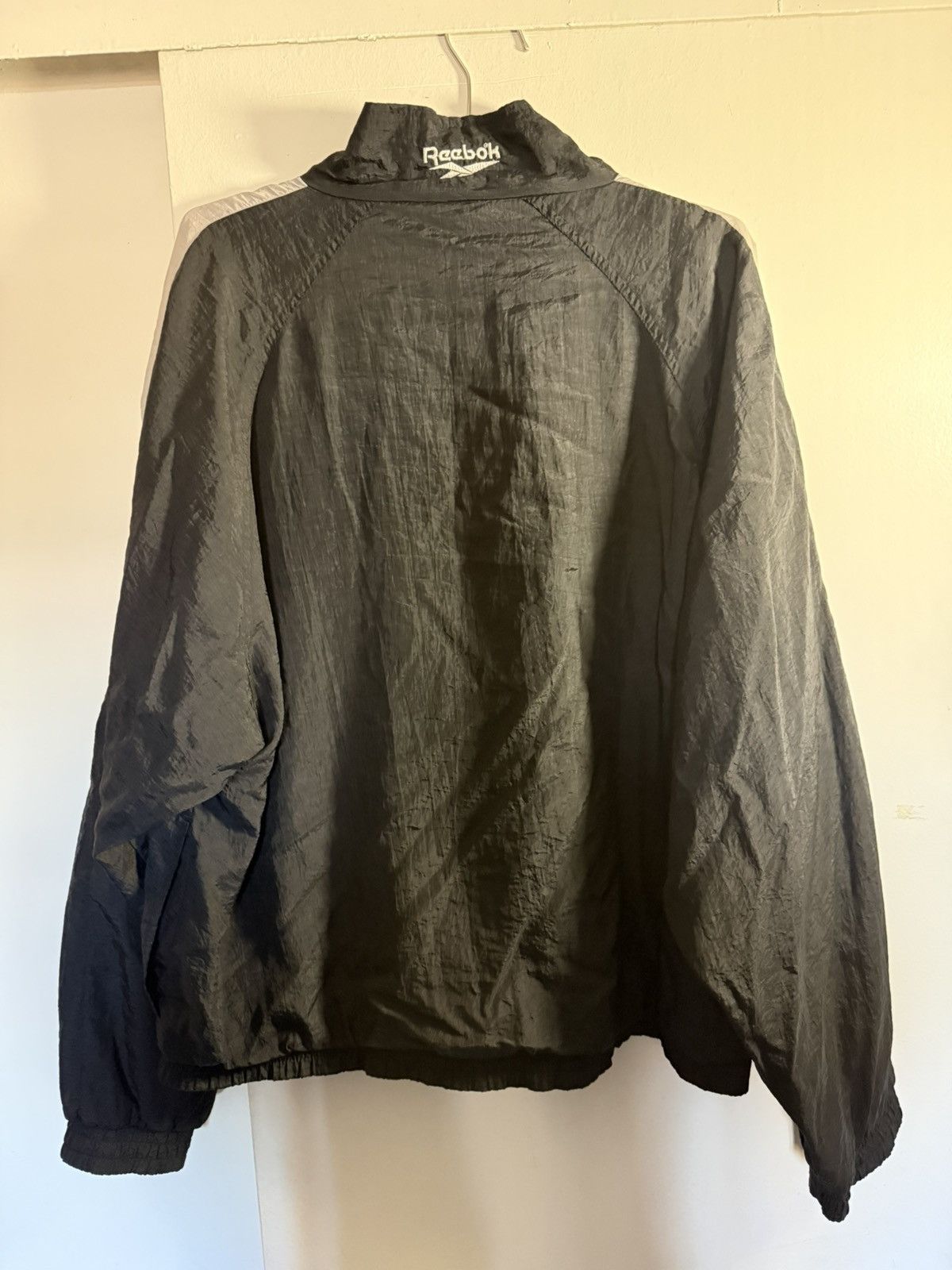 Reebok Vintage Reebok Windbreaker Size US L / EU 52-54 / 3 - 4 Thumbnail