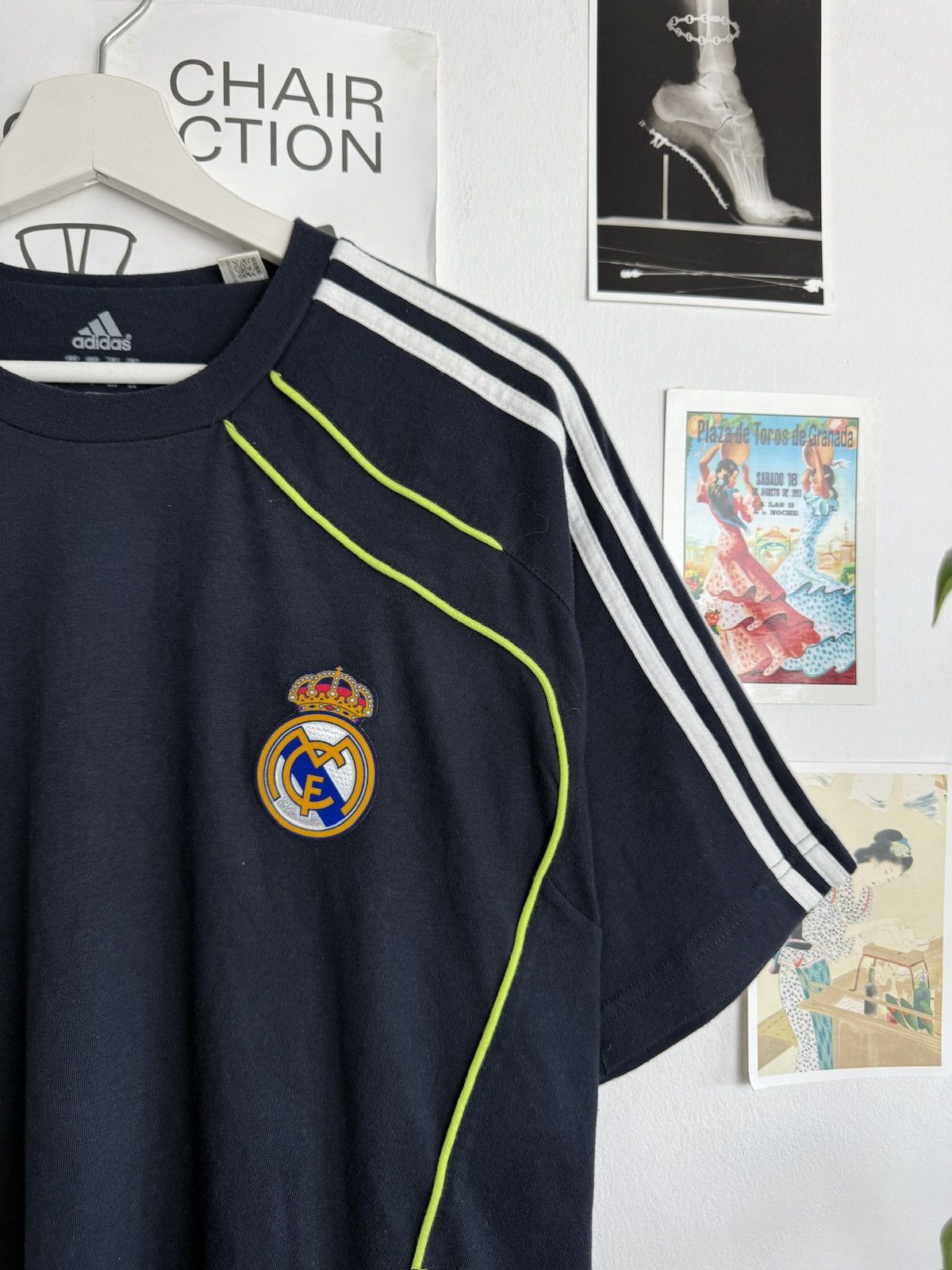 Adidas Addias Real Madrid t-shirt 2004 L blockcore sportswear soccer Size US L / EU 52-54 / 3 - 3 Thumbnail