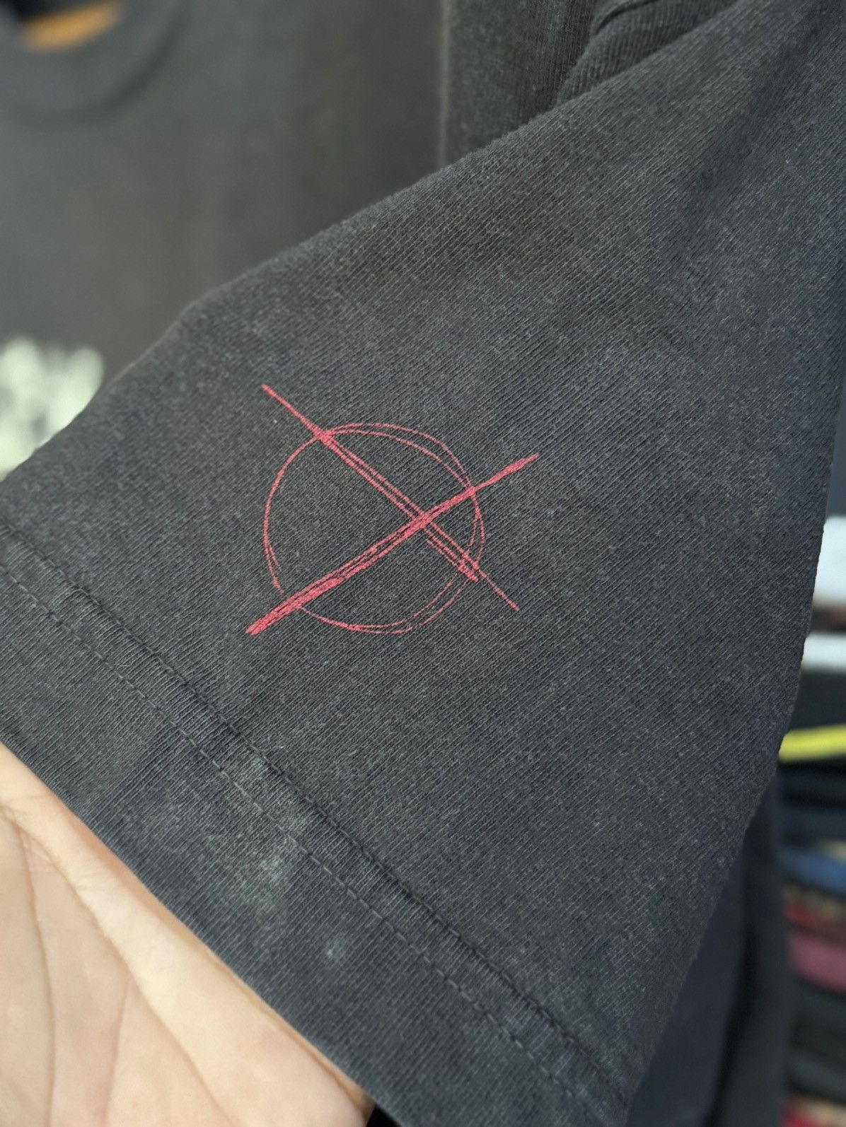 Vintage Vintage The Black Pearl Traveller Cheap Trip Sun Faded Tee Size US L / EU 52-54 / 3 - 8 Thumbnail