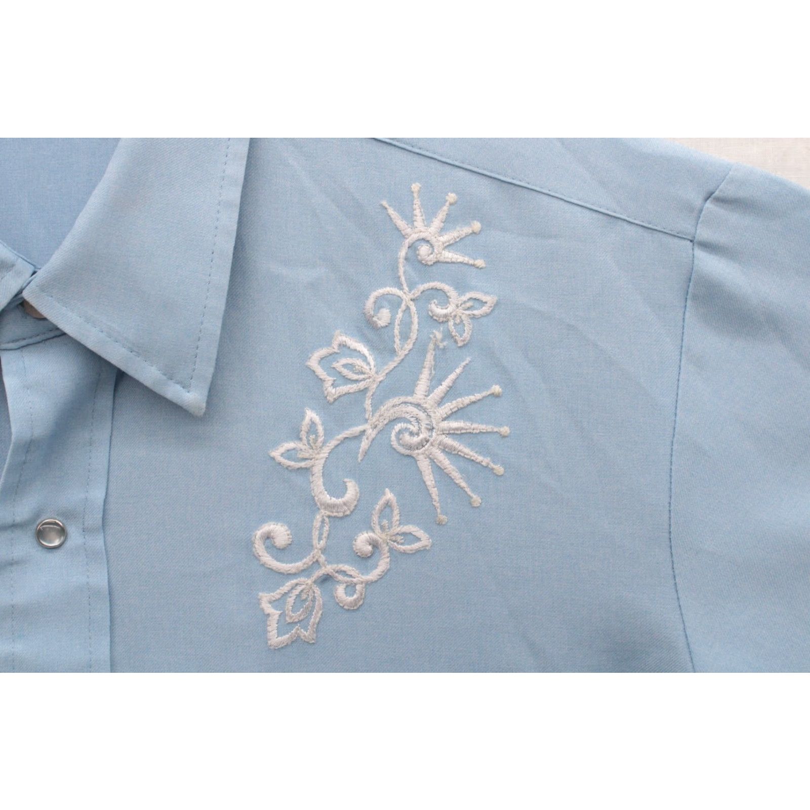 Vintage VINTAGE Western Shirt Blue Embroidered Pearl Snap Long Sleeve 16.5-34 Cowboy USA Men’s Shirt Size US XL / EU 56 / 4 - 5 Thumbnail