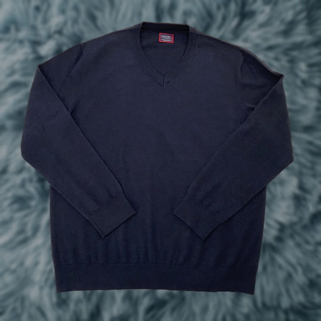 UNTUCKit UNTUCKit Sweater Mens 2XL Blue Pullover Tight-Knit Merino Wool V-Neck Knit Pullover Preowned Casual Modern Classic Fit-Adult Size 2XL Mens Size US XXL / EU 58 / 5 - 1 Thumbnail