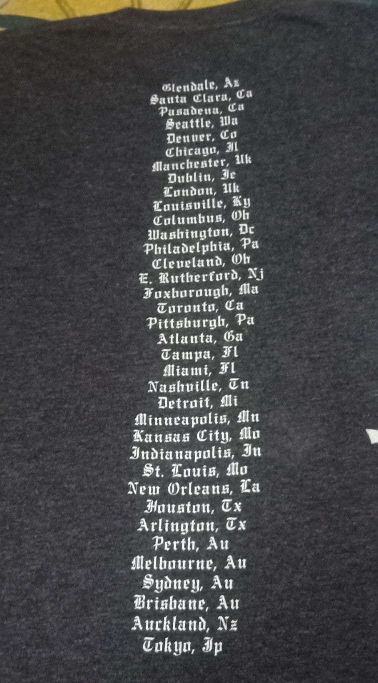 Band Tees Taylor Swift Reputation Stadium Tour T-shirt Size US S / EU 44-46 / 1 - 11 Thumbnail