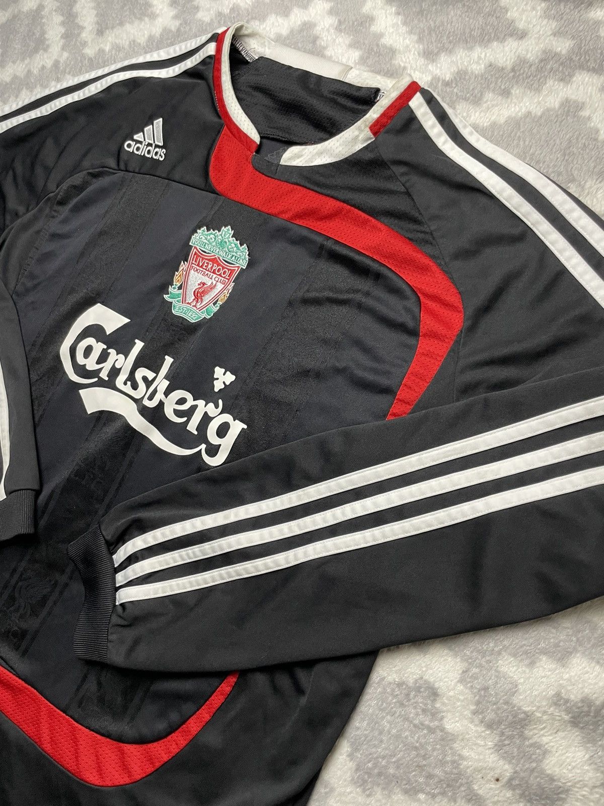 Adidas jersey adidas liverpool 2007/2008 Size US L / EU 52-54 / 3 - 6 Thumbnail