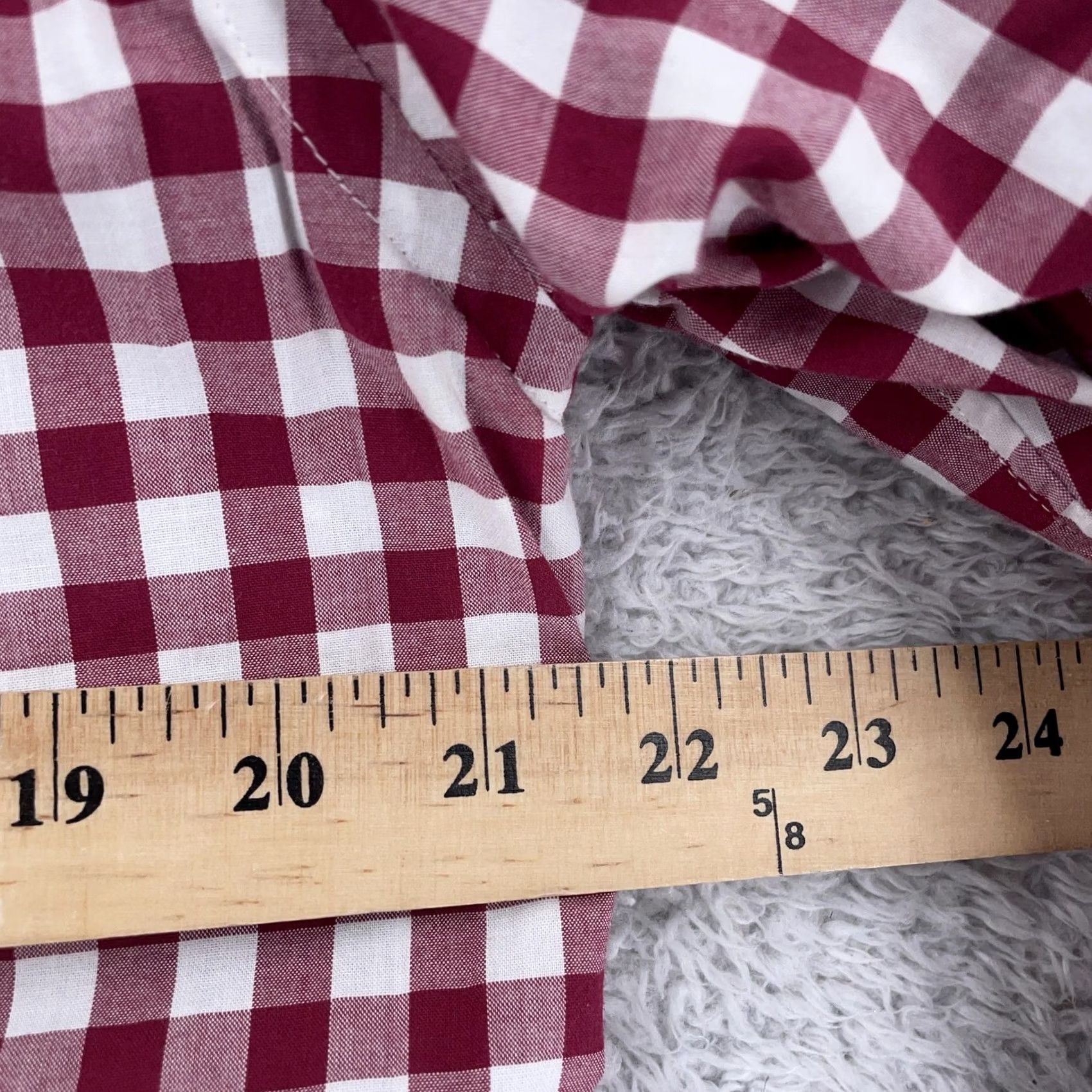 Vineyard Vines Vineyard Vines Slim Fit Tucker Shirt Mens M Red Gingham White L/S Button Down Size US M / EU 48-50 / 2 - 4 Thumbnail