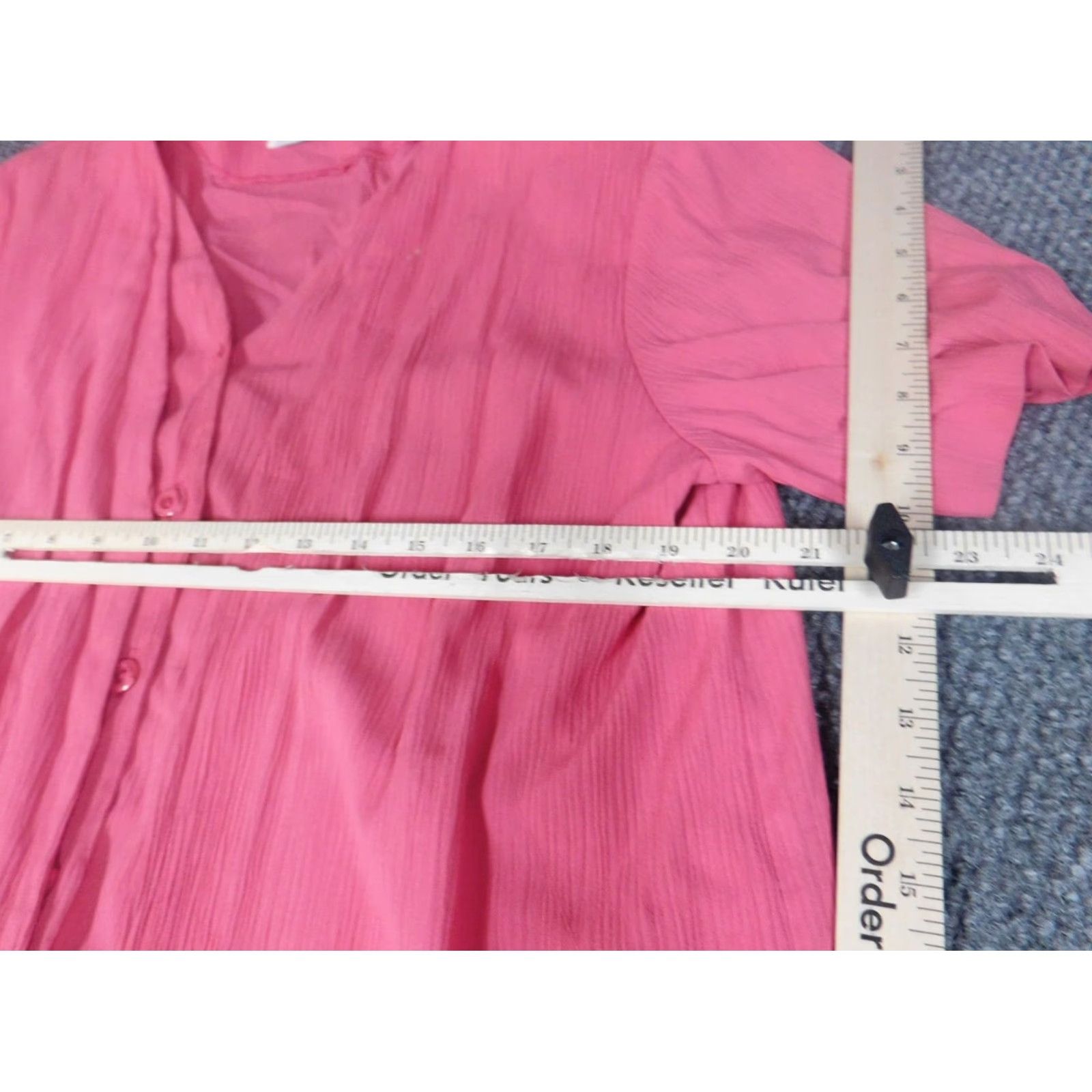 Vintage Alfred Dunner Womens Button-Up Shirt 14 Pink Lined Casual Long Sleeve Collared Polyester Down Regular Fits Womens 14 Pink Button-Up Lined Casual Shirt Size XL / US 12-14 / IT 48-50 - 6 Thumbnail