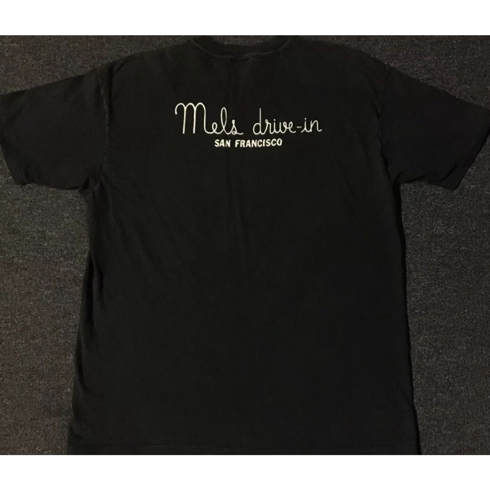 Vintage VINTAGE 90s Mel’s Drive In Faded San Francisco Shirt L Black Men Short Sleeve T-Shirt USA Rock Grunge Card Cars 80s 90s Biker Retro Size US L / EU 52-54 / 3 - 2 Thumbnail
