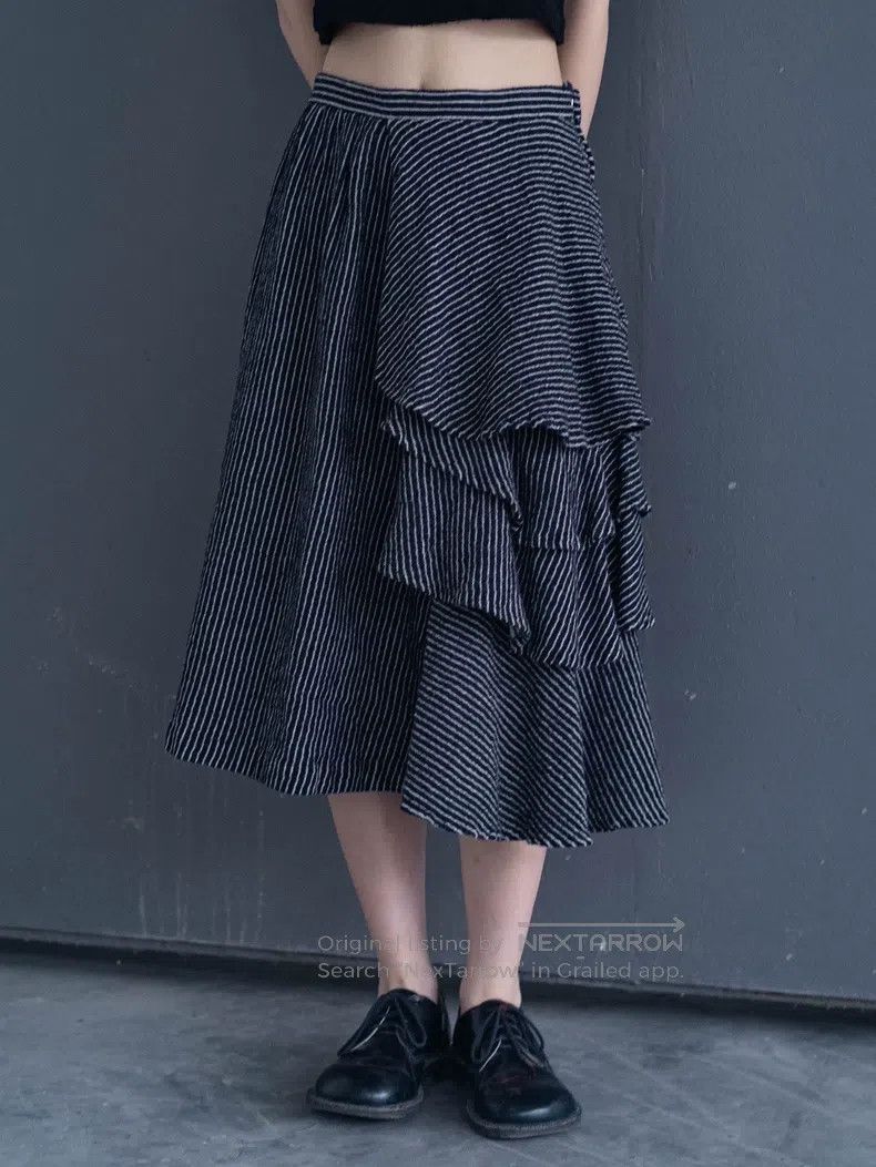 Comme des Garcons Comme Des Garcons size XS Striped Lace Wool Skirt Size 23" - 2 Thumbnail