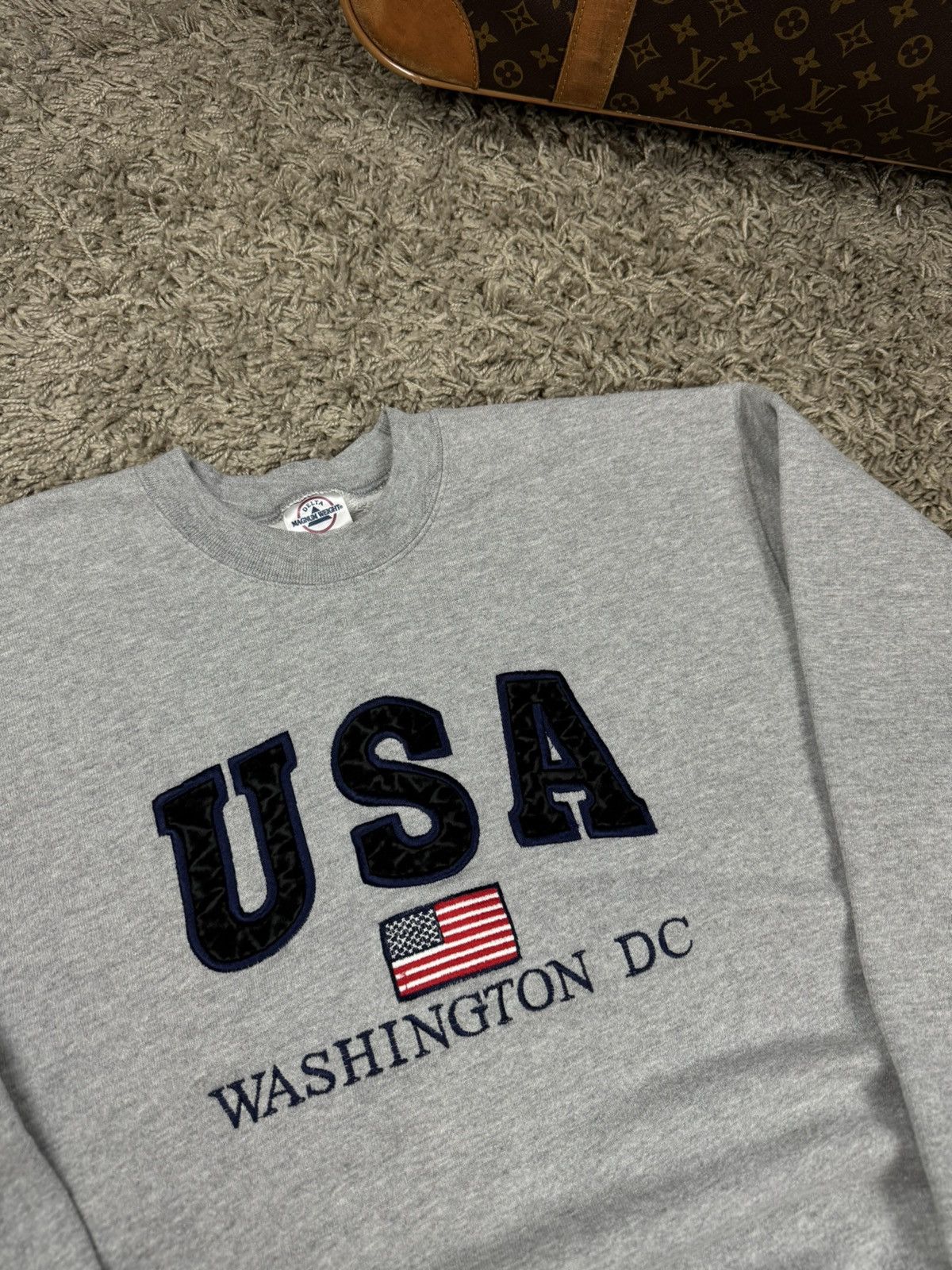 Vintage Vintage sweatshirt crewneck USA 90s original casual item Size US M / EU 48-50 / 2 - 2 Thumbnail