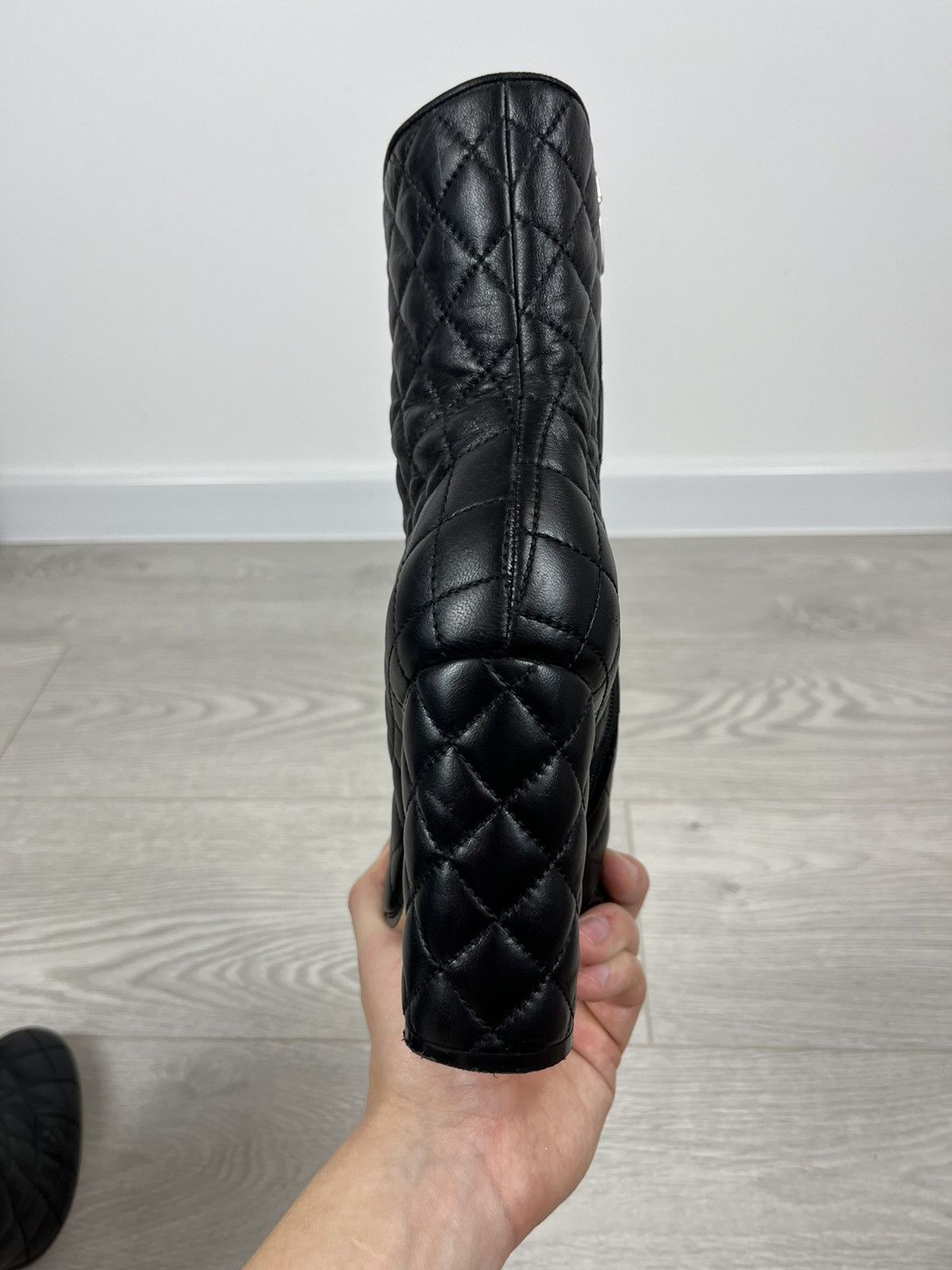Gianvito Rossi Gianvito Rossi Black Leather Quilted Zip Heel Boots Size US 8 / IT 38 - 16 Thumbnail