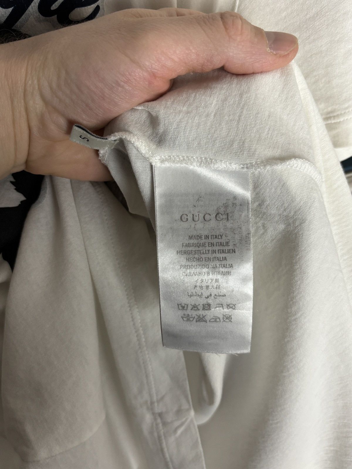 Gucci Gucci F/W 2016 L'Aveugle Par Amour Vintage Rare Moth Era Tee Size US S / EU 44-46 / 1 - 9 Thumbnail