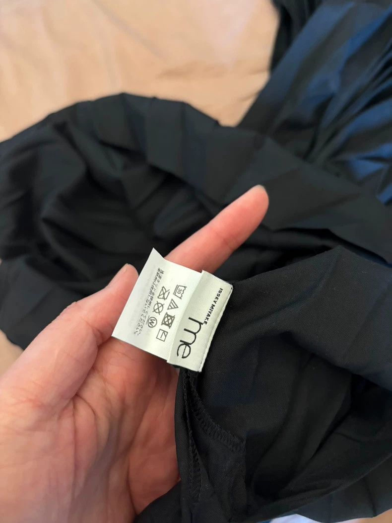 Other Issey Miyake size:one size Black short-sleeved shirt Size XS / US 0-2 / IT 36-38 - 5 Thumbnail