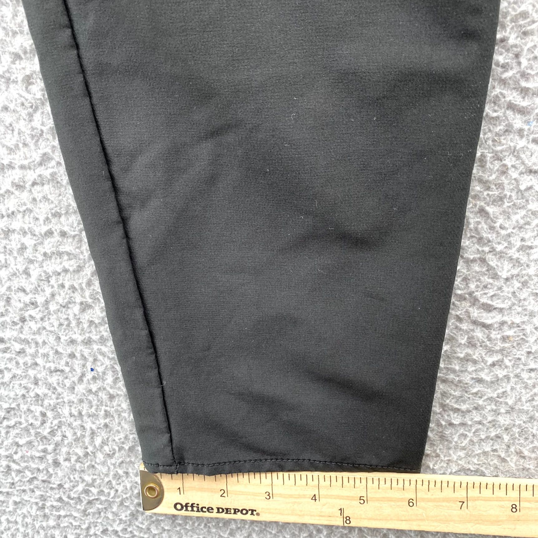 Banana Republic Banana Republic Pants Mens 30X32 Black Slim Tapered Chino Academia Preppy Size US 30 / EU 46 - 6 Thumbnail