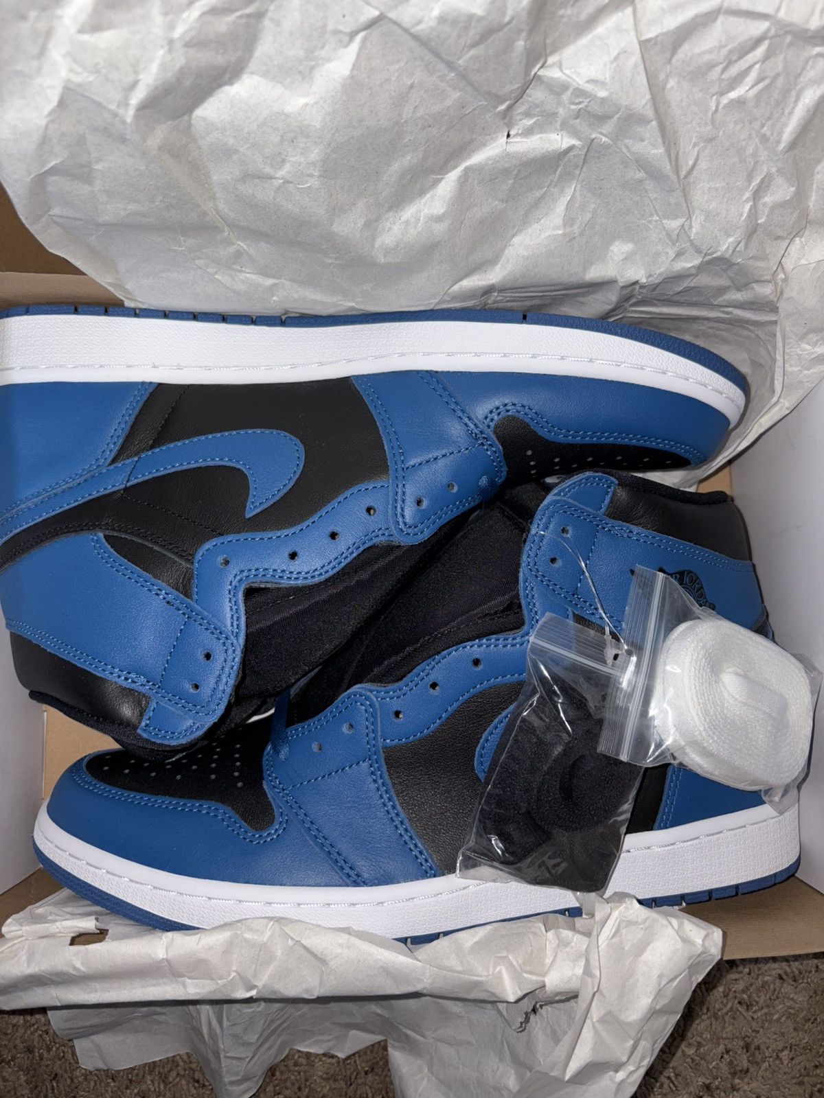 Jordan Brand Air Jordan 1 blue marina size 12 OG ALL Size US 12 / EU 45 - 6 Thumbnail