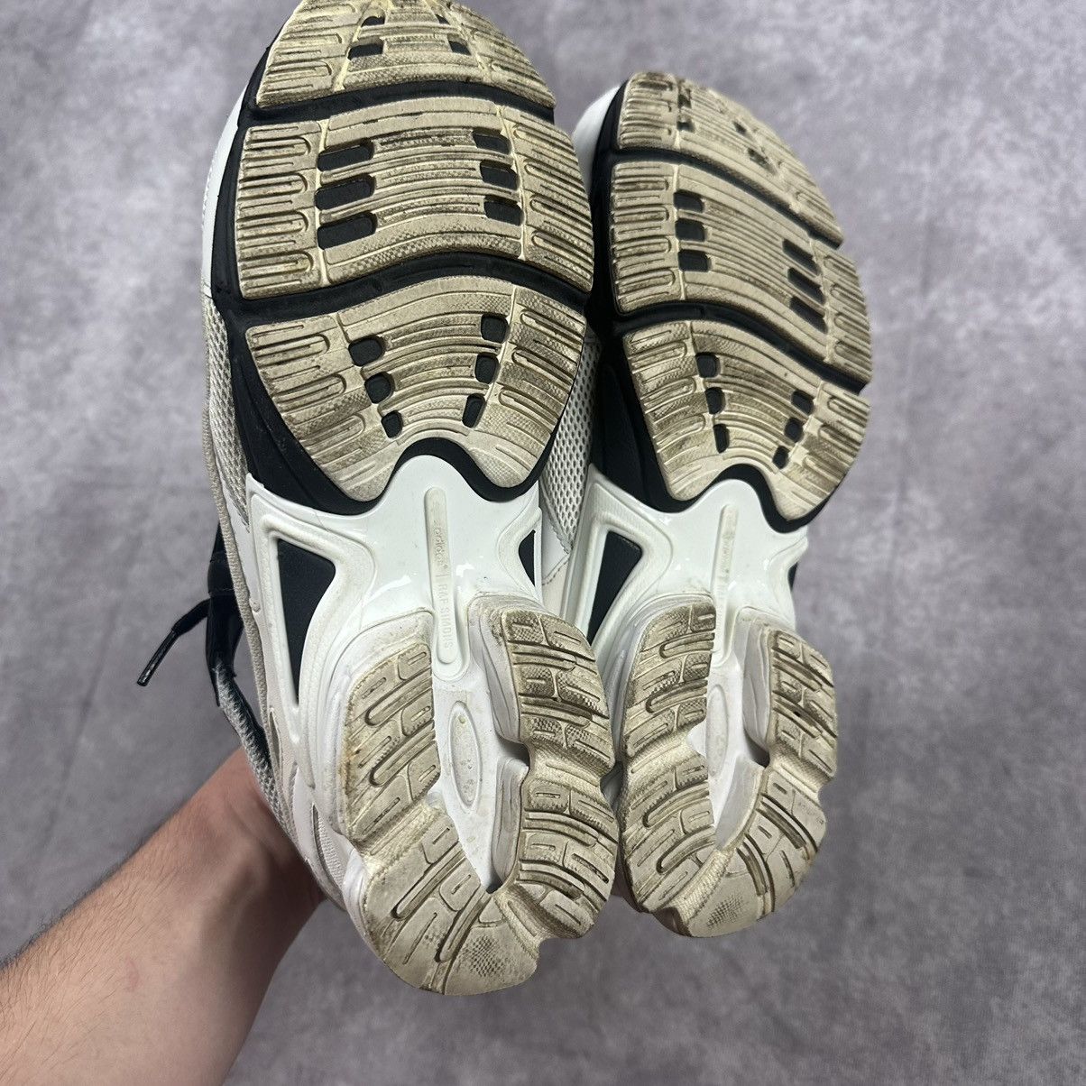 Raf Simons × Raf by Raf Simons Raf Simons Replicant Ozweego Size US 9 / EU 42 - 5 Thumbnail