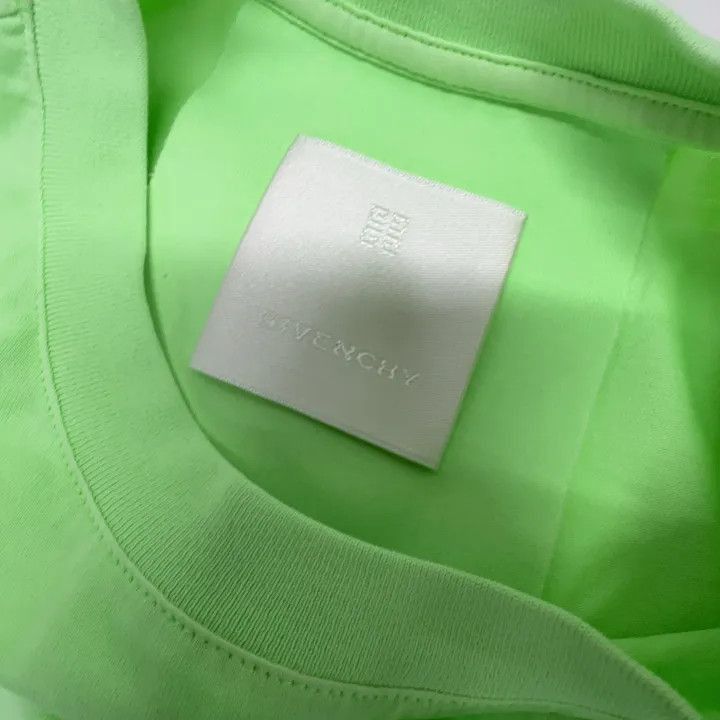 Givenchy Givenchy Givenchy FW22 Logo Print Short Sleeve Tshirt -250 Size US XS / EU 42 / 0 - 6 Thumbnail