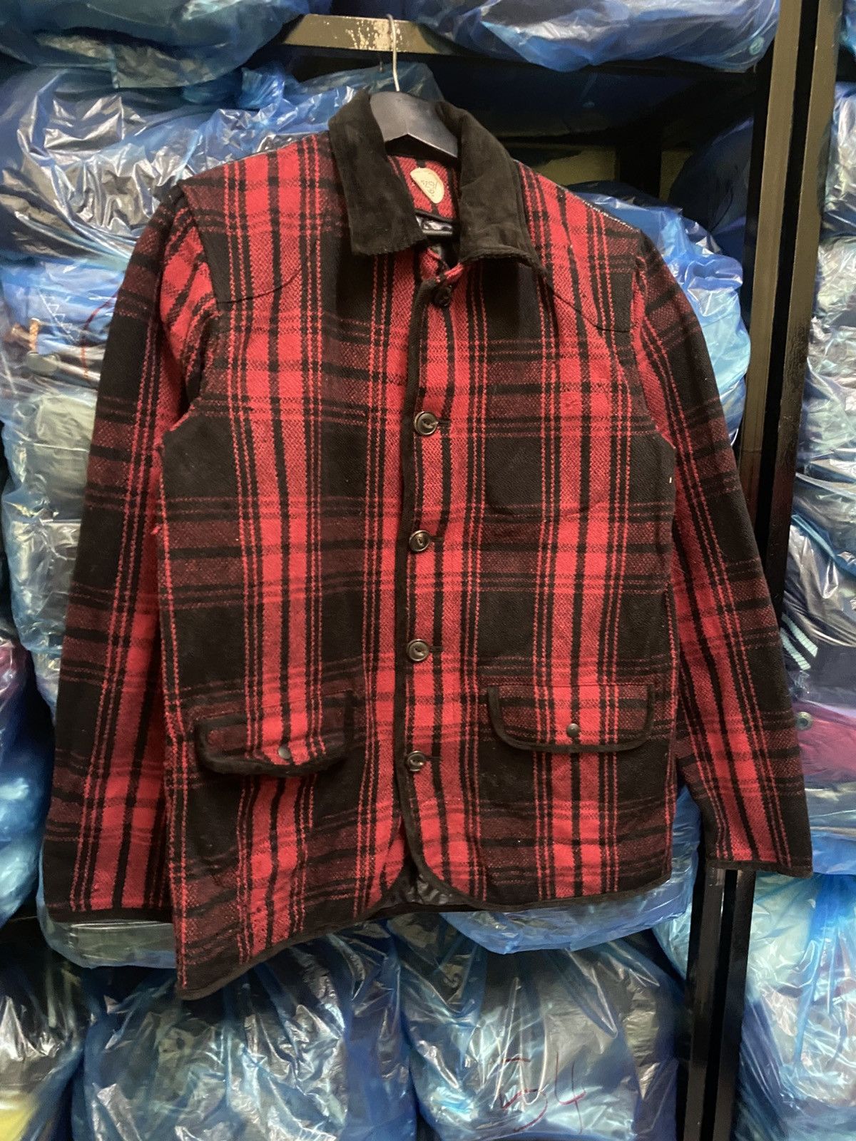 Japanese Brand CHESSY BAD RED PLAID JACKET MADE IN JAPAN Size US S / EU 44-46 / 1 - 3 Thumbnail