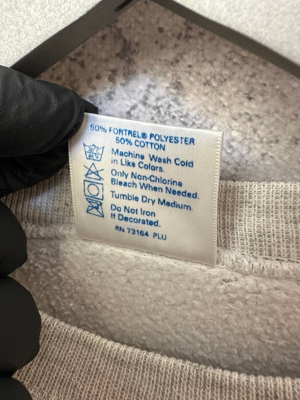 Hard Rock Cafe Hard Rock Cafe Orlando Made Usa "All Is One" Sweatshirt y2k Size US L / EU 52-54 / 3 - 18 Thumbnail