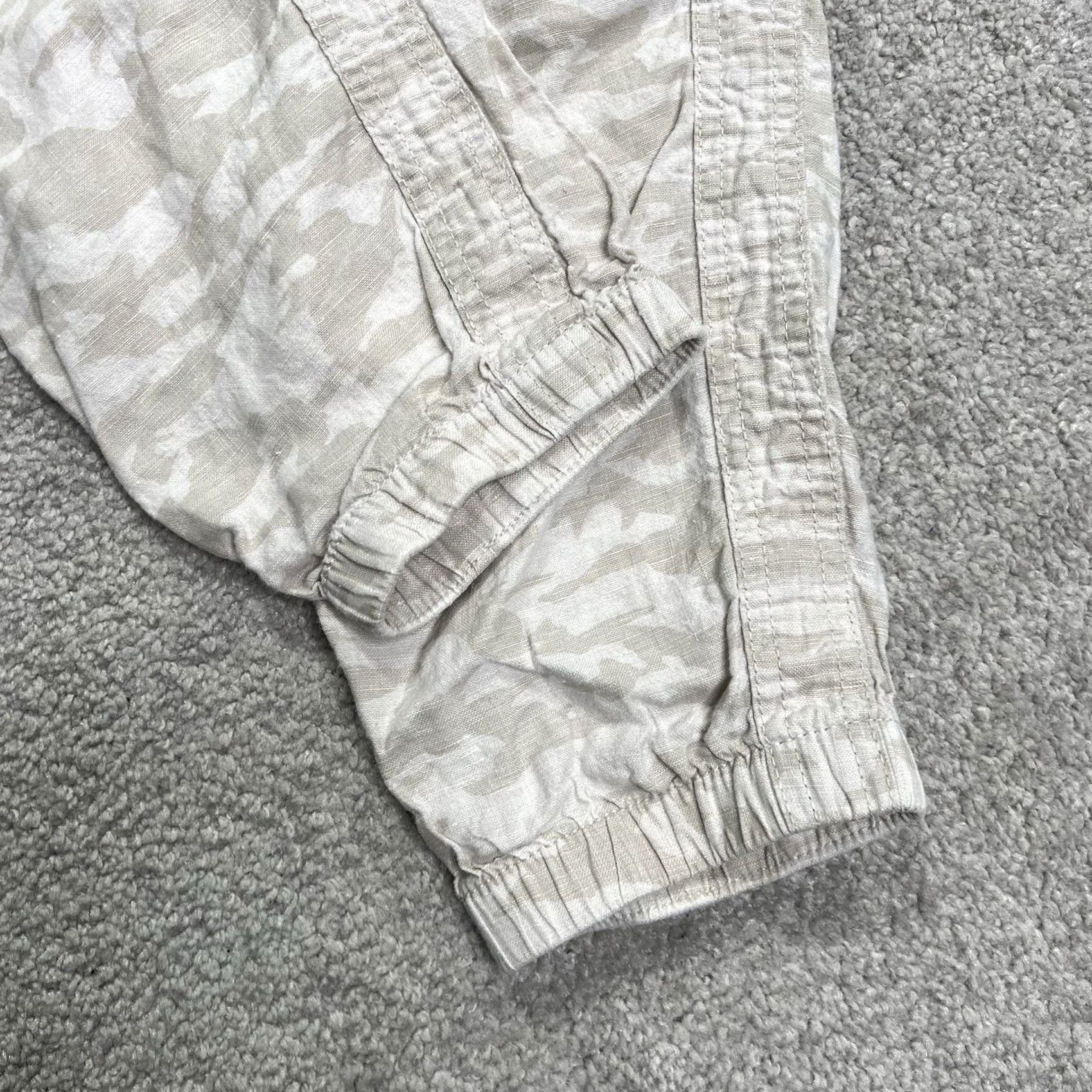 Athleta Athleta Cabo Tide Linen Joggers Pants Women’s 4 Beige Drawstring Lightweight 27” Inseam Casual, Athleisure, Beach Womens Size 28" / US 6 / IT 42 - 3 Thumbnail