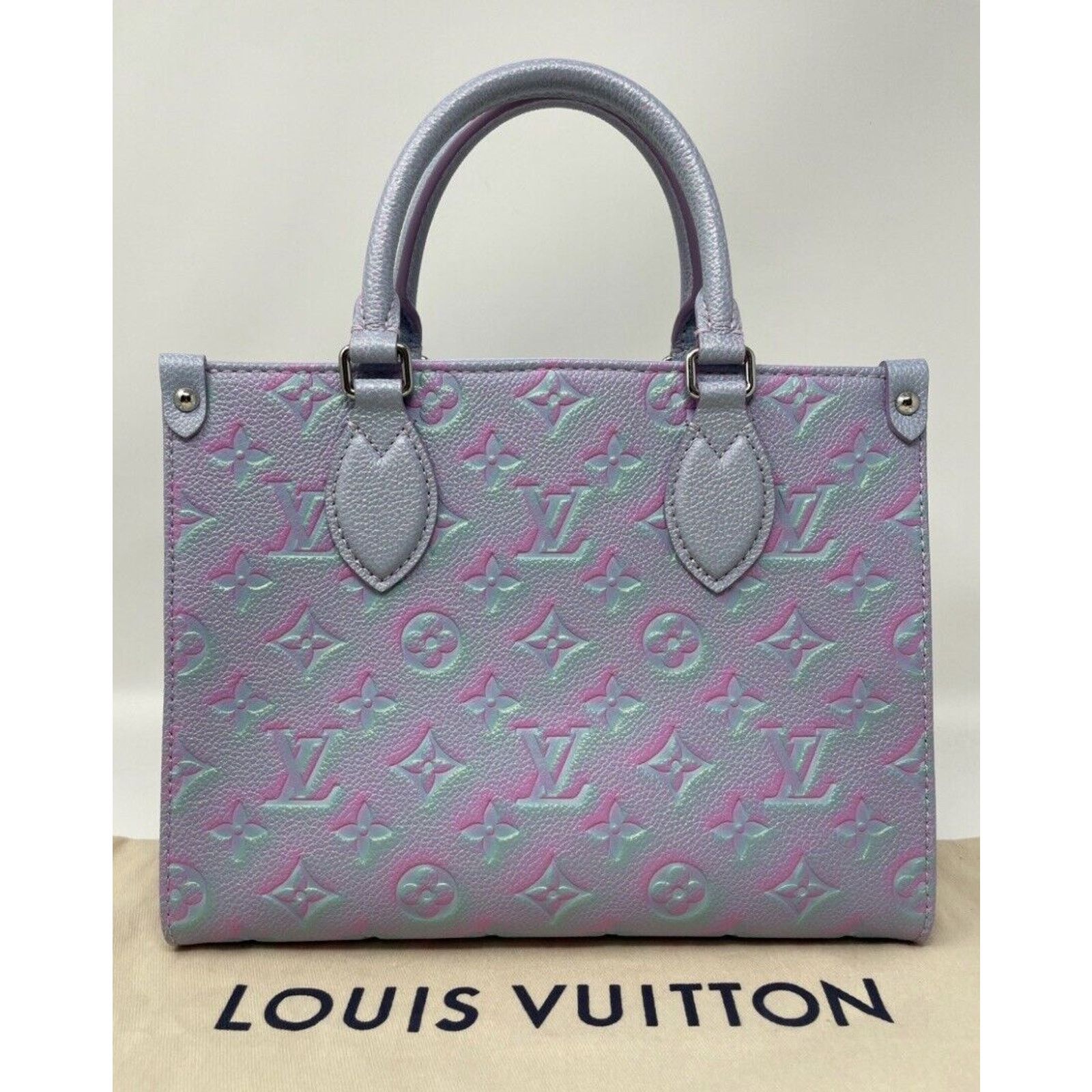 Louis Vuitton Louis Vuitton OnTheGo PM tote 2022 Stardust Lilas Purple Size ONE SIZE - 3 Thumbnail