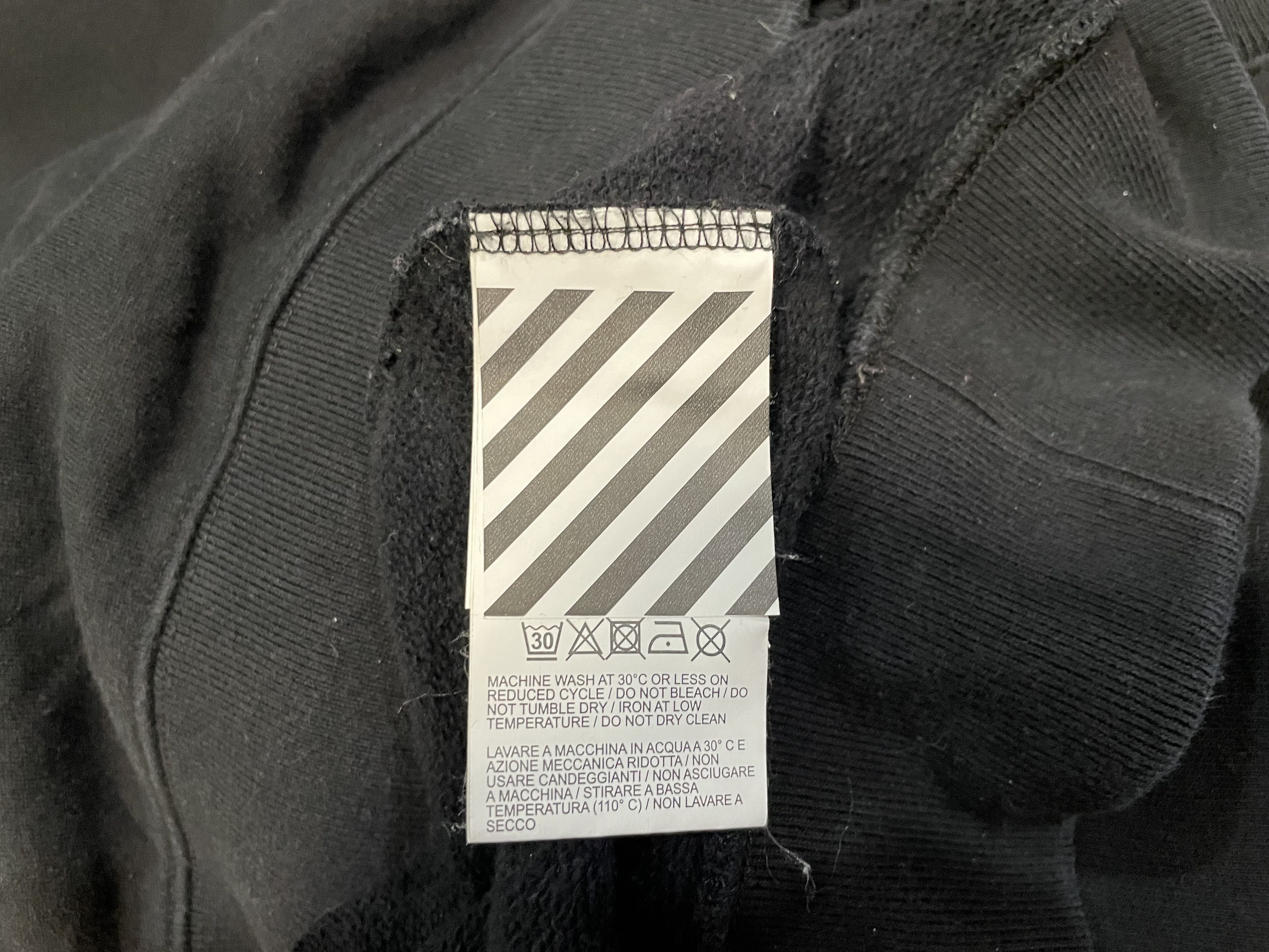 Off-White Off-White 11th Anniversary Diag Industrial Mantuman Sweater Size US L / EU 52-54 / 3 - 9 Thumbnail