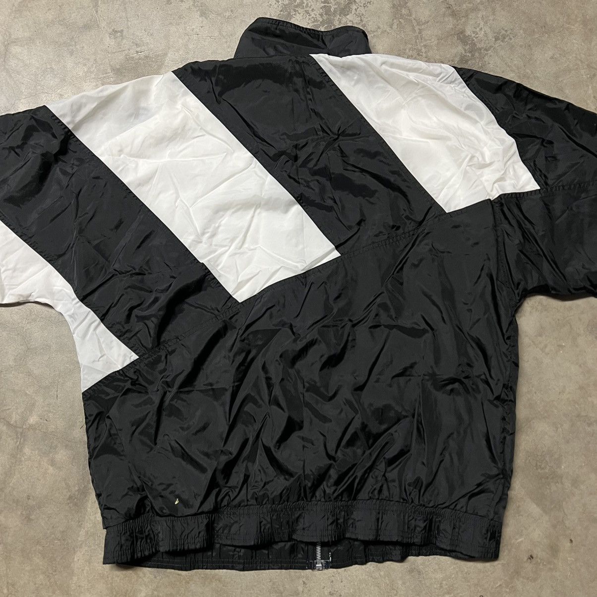 Adidas × Vintage Vintage 90’s Adidas Full-Zip Windbreaker Track Jacket Size US L / EU 52-54 / 3 - 7 Thumbnail