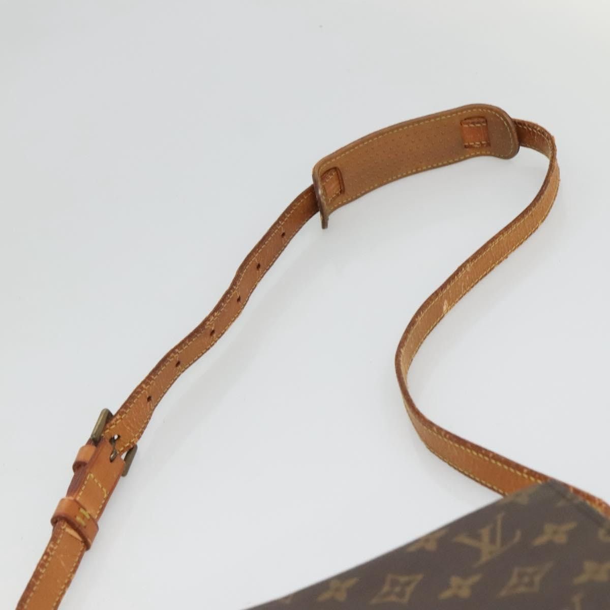 Louis Vuitton LOUIS VUITTON Monogram Saint Cloud GM Shoulder Bag M51242 Size ONE SIZE - 15 Thumbnail