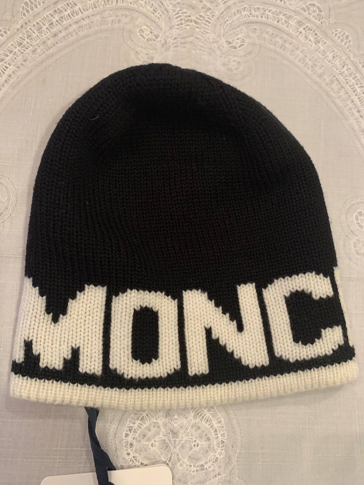image of Moncler Cashmere Beanie in Black, Men's