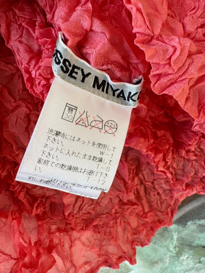 Issey Miyake Issey Miyake Pink pleated high-neck top T-shirt Size L / US 10 / IT 46 - 3 Thumbnail