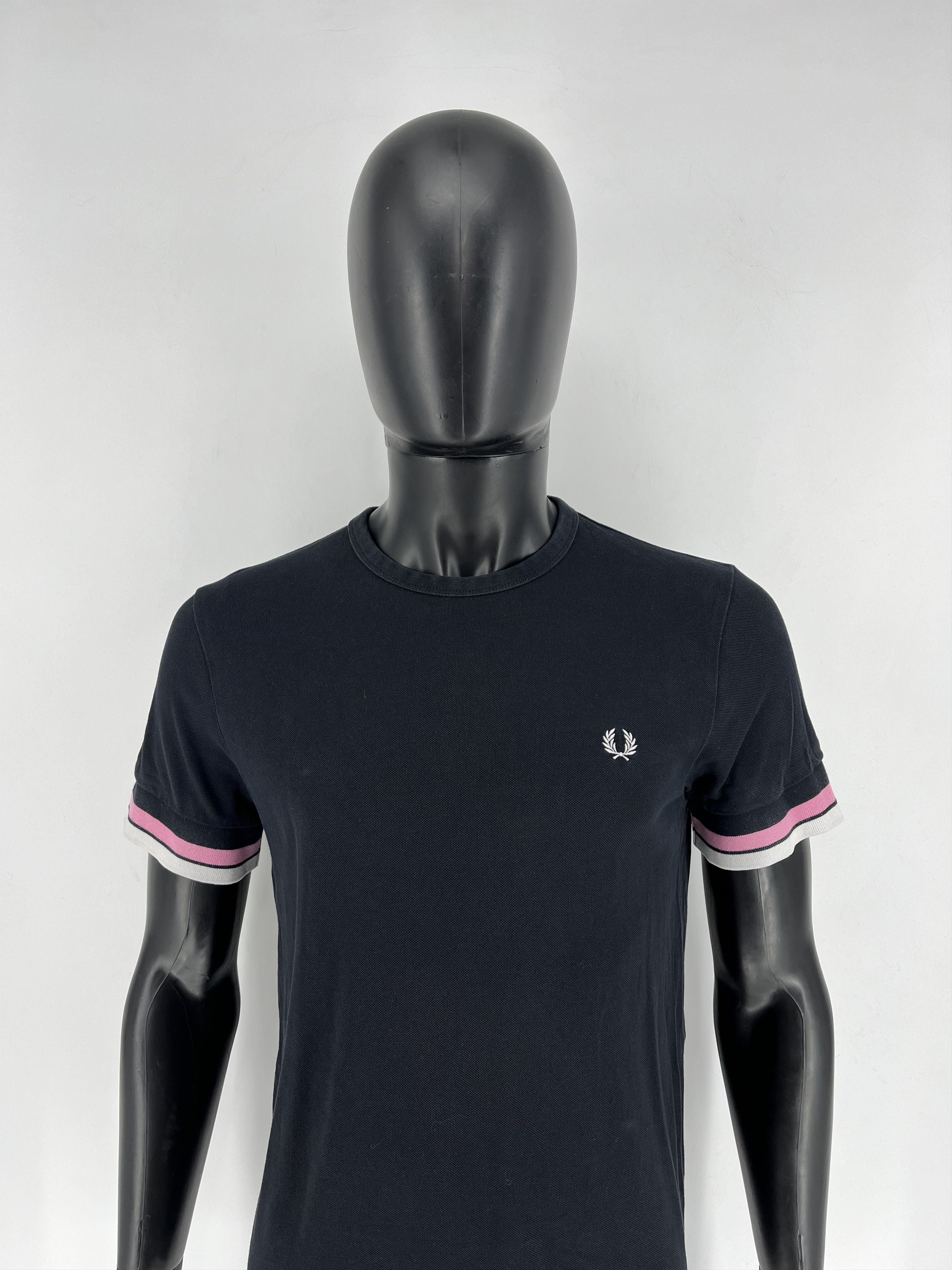 Other Men’s Fred Perry Streetwear T-Shirt Size M Size US M / EU 48-50 / 2 - 1 Thumbnail