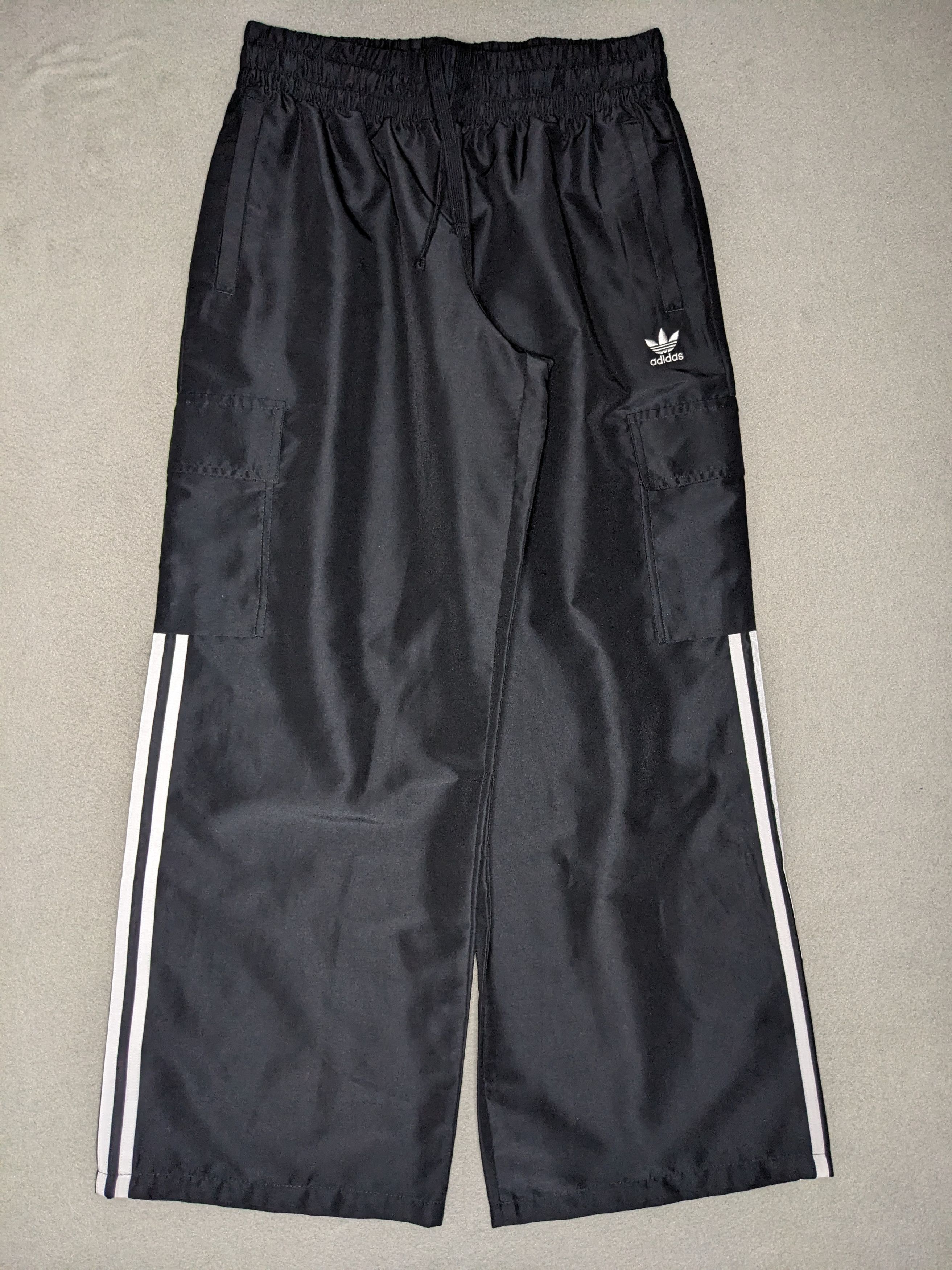 Adidas Adidas Originals 3 Stripe Cargo Pants Trefoil Wide Leg Size US 30 / EU 46 - 1 Thumbnail