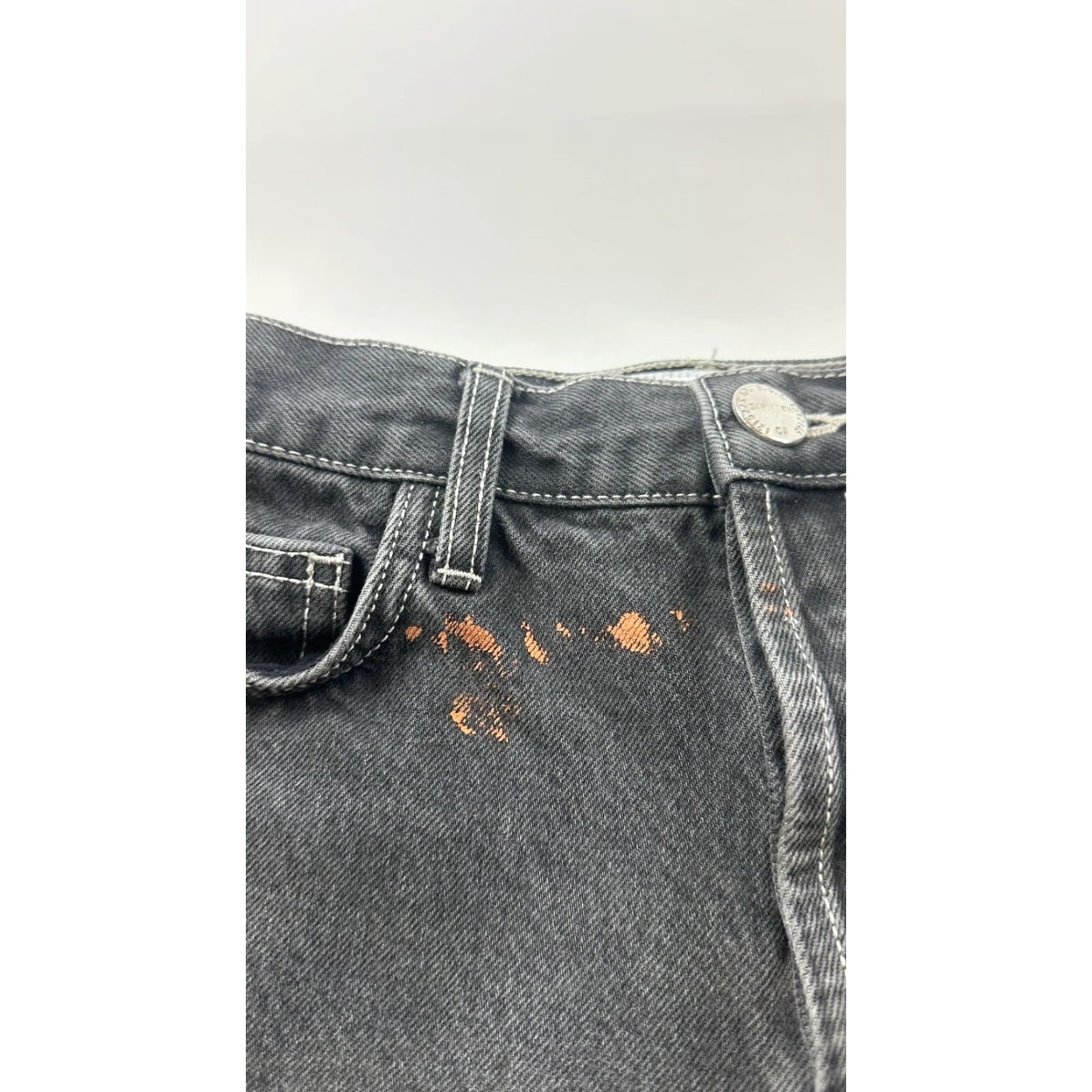 Vintage Current/Elliott Shorts Women 27 Black Denim Cut-Off Paint Stain Women 27 Black Denim Cut-Off Paint Stain Size 27" / US 4 / IT 40 - 3 Thumbnail