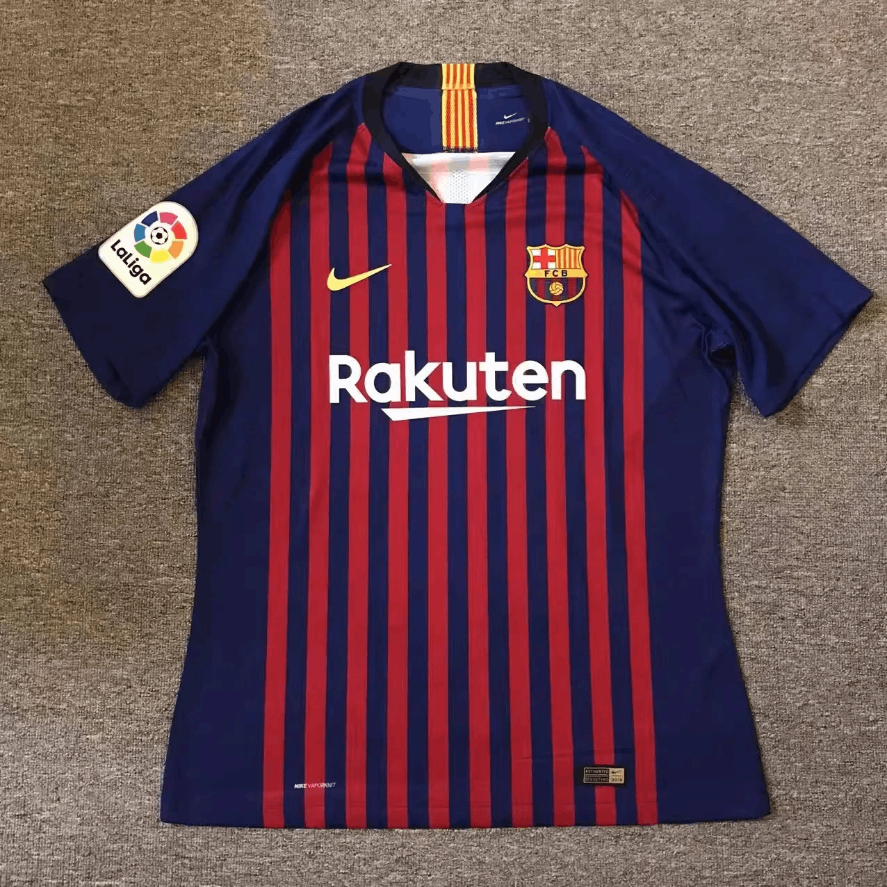 Other 2018 2019 Barcelona #10 Messi Jersey Size US XL / EU 56 / 4 - 2 Thumbnail