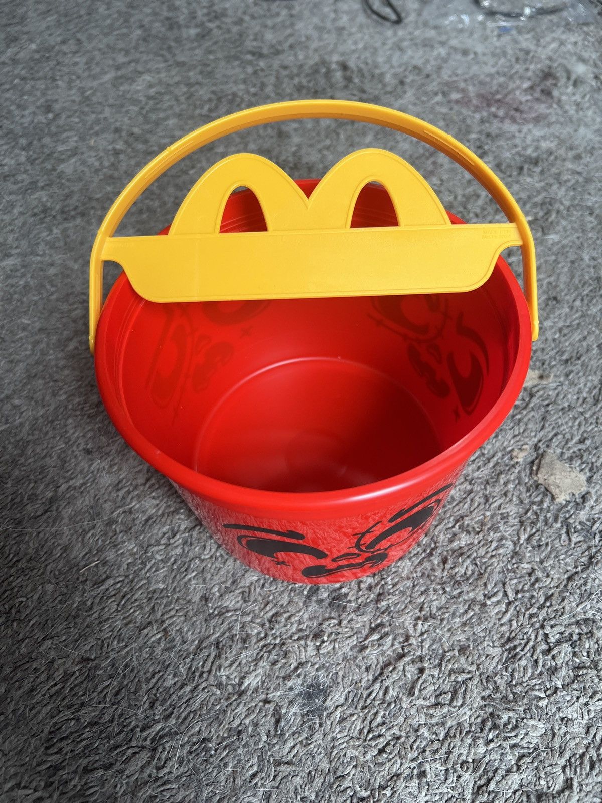 Hypebeast 2025 McDonald’s Zombie Boo Bucket Size ONE SIZE - 1 Thumbnail