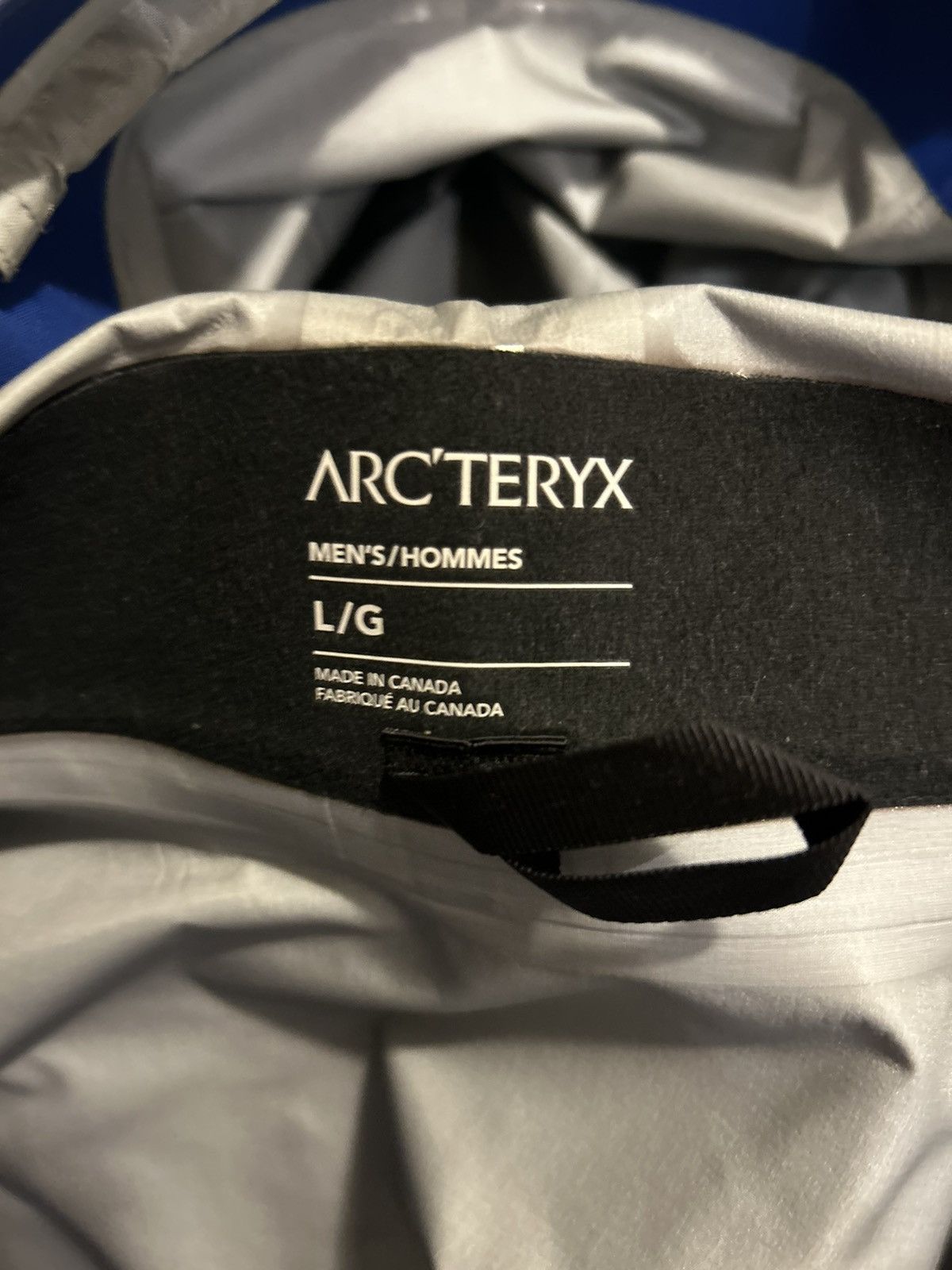 Arc'teryx Alpha SV Vitality Size US L / EU 52-54 / 3 - 3 Thumbnail