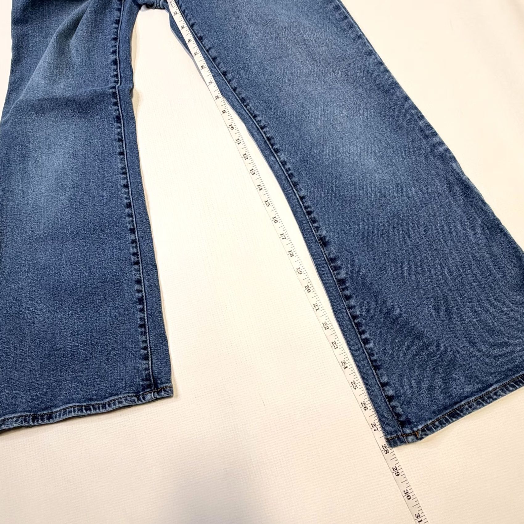 Rsq RSQ Jeans Womens 27 Blue High Rise Flare Denim 5 Pocket Medium Wash Shirt Womens Adult Medium Blue Size 27" / US 4 / IT 40 - 3 Thumbnail